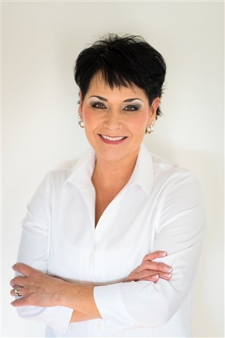 Charlene D Fehringer