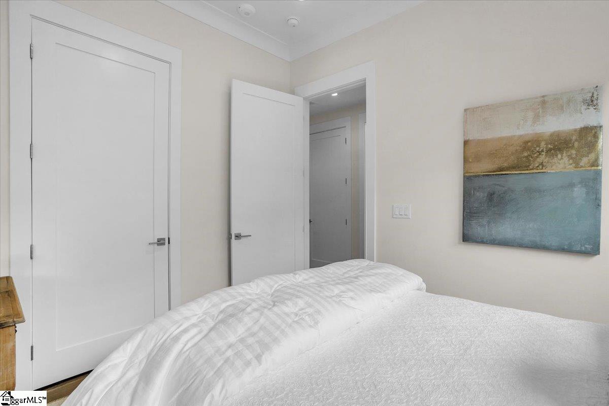 95 E Dr. David C. Francis St. Street UNIT Unit 303 Greenville, SC 29601