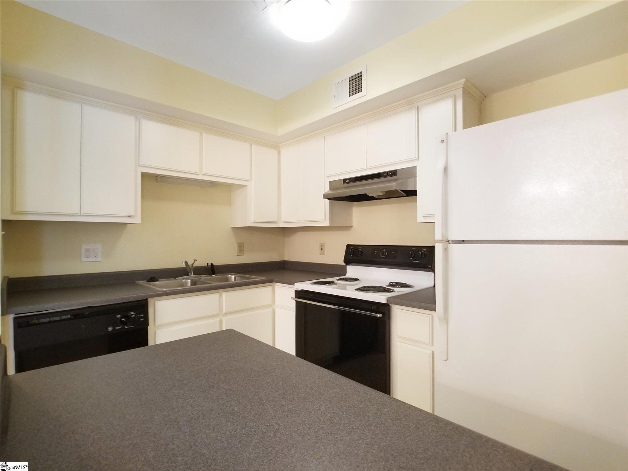 925 Cleveland Street UNIT Unit 30 Greenville, SC 29601