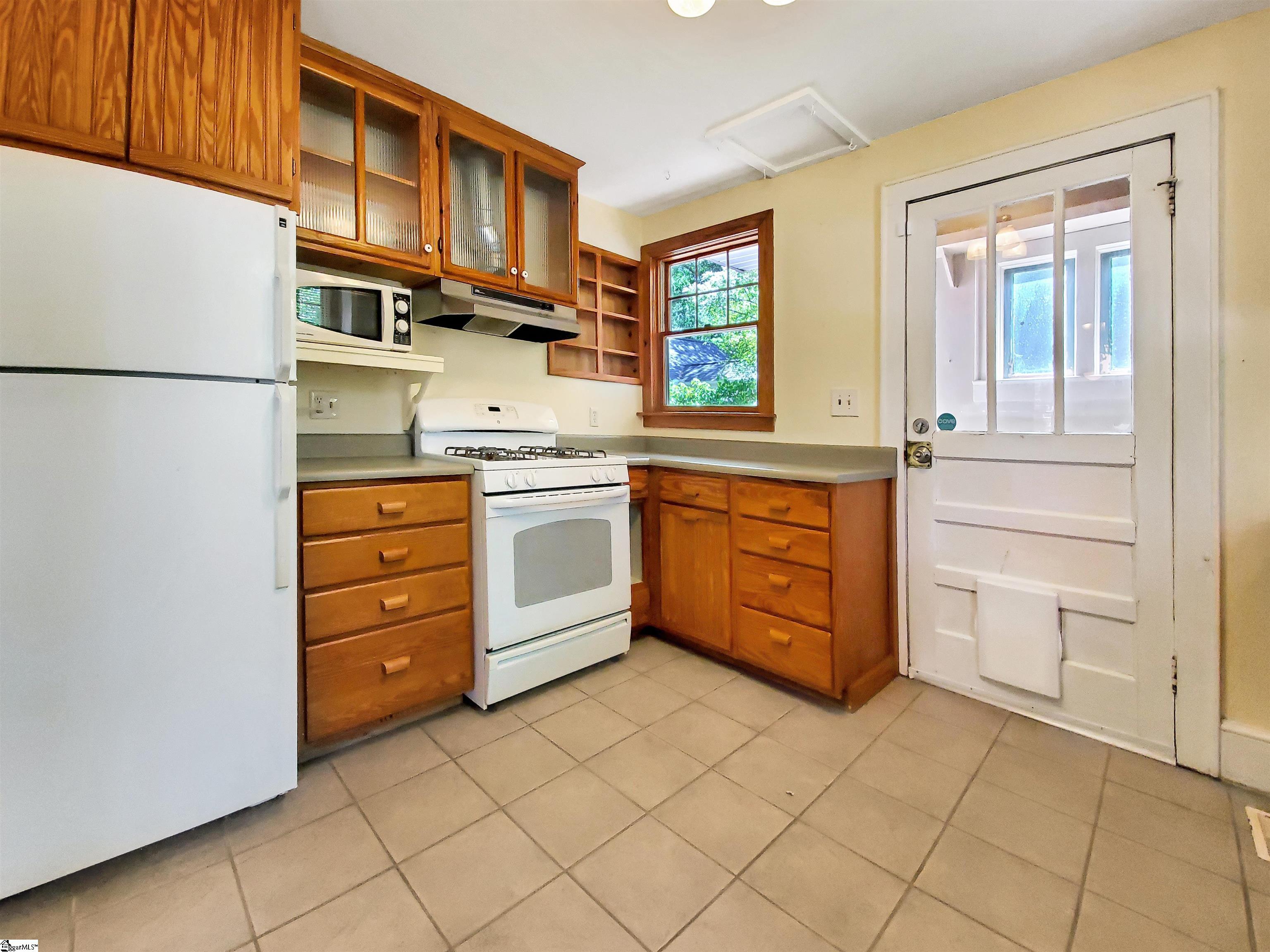 17 Arthur Avenue Greenville, SC 29605