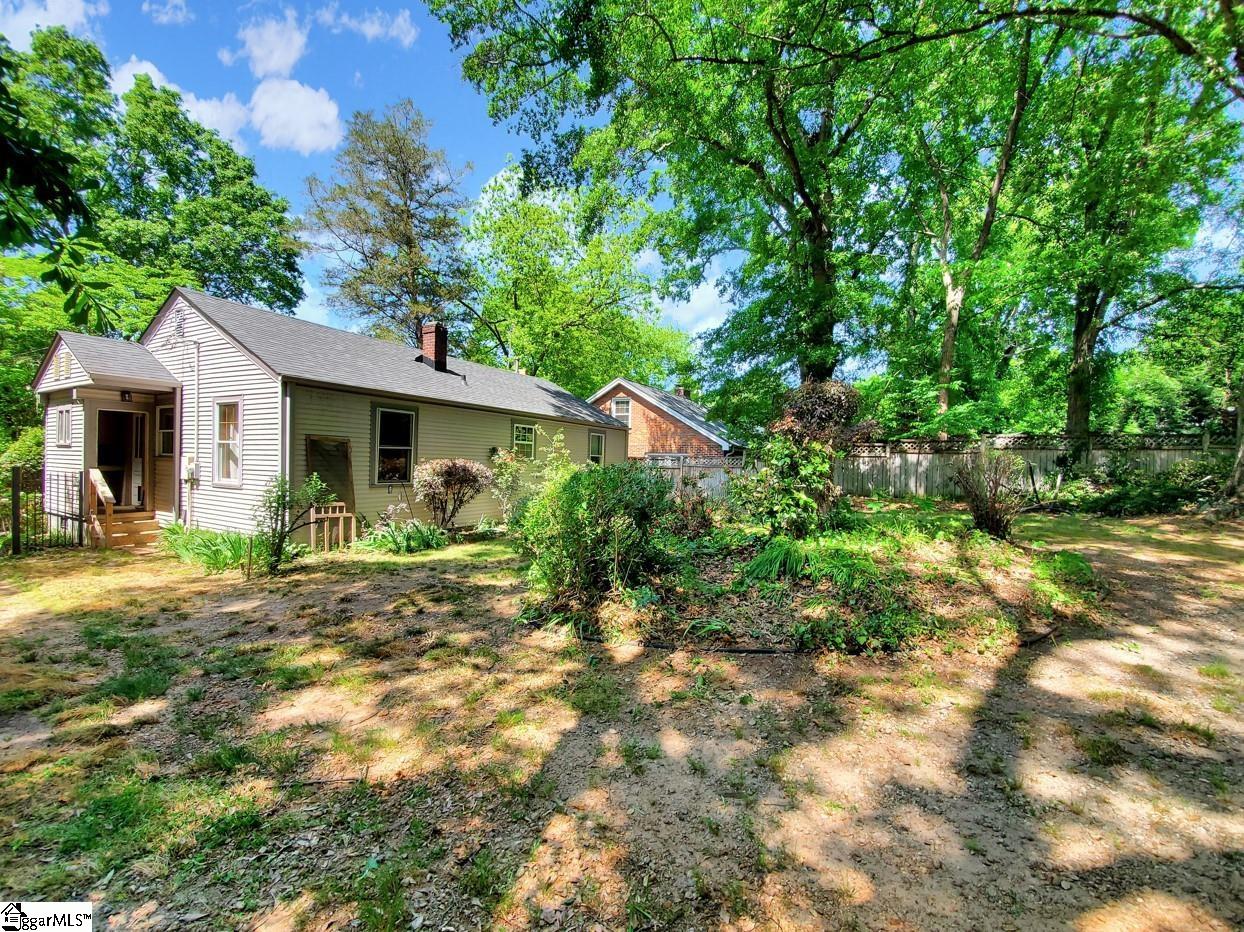 17 Arthur Avenue Greenville, SC 29605