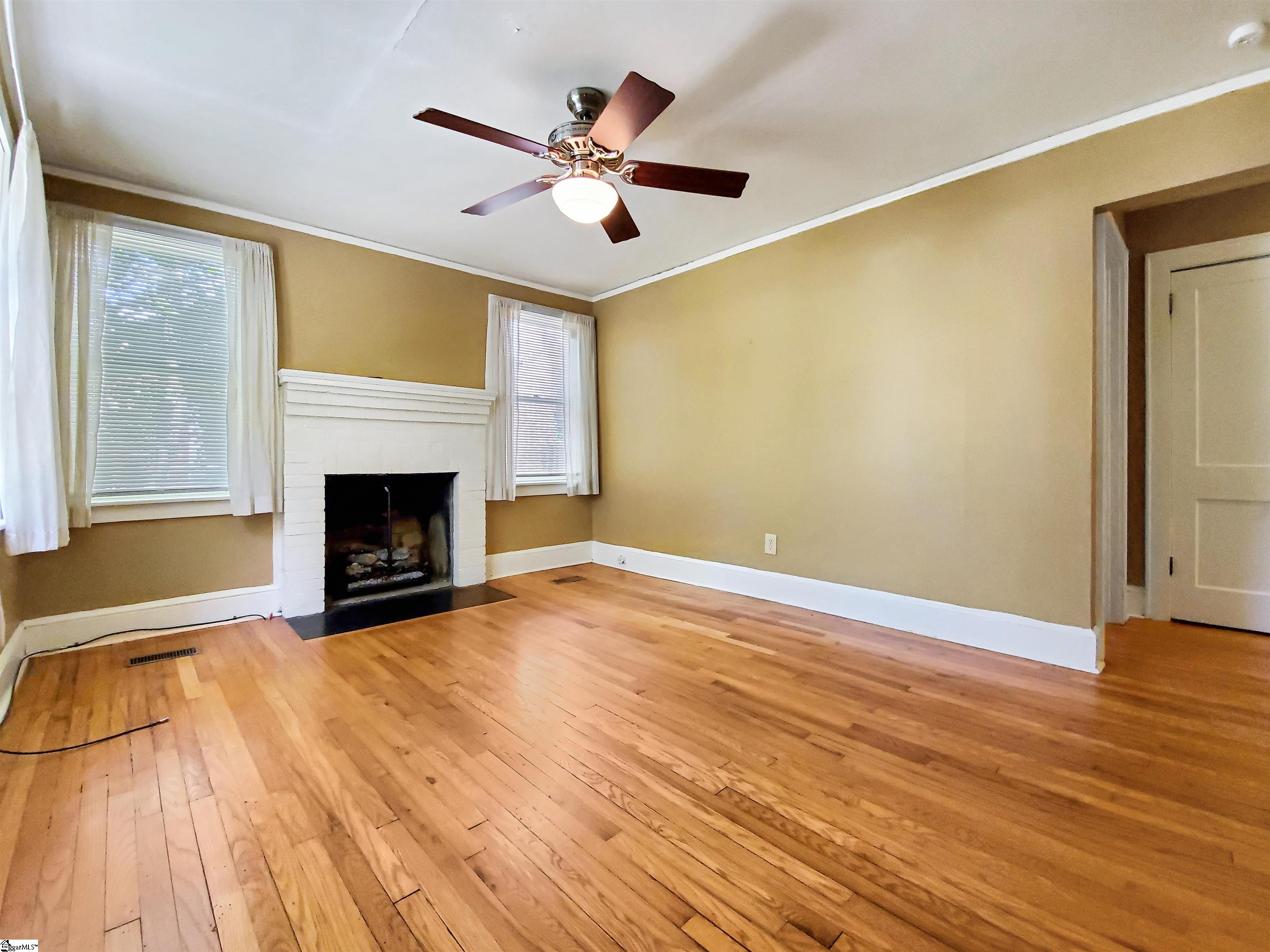 17 Arthur Avenue Greenville, SC 29605