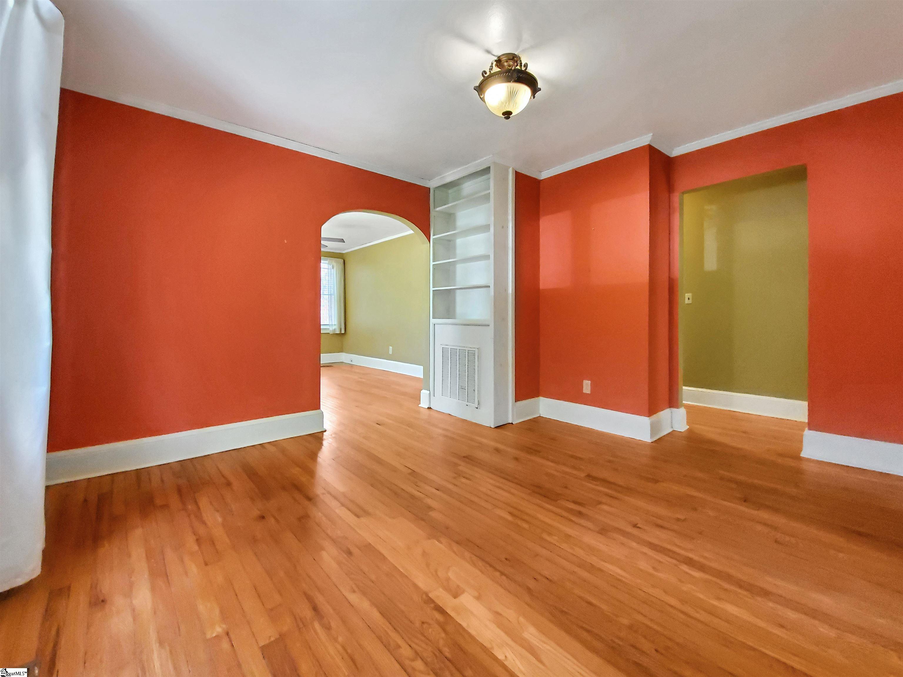 17 Arthur Avenue Greenville, SC 29605