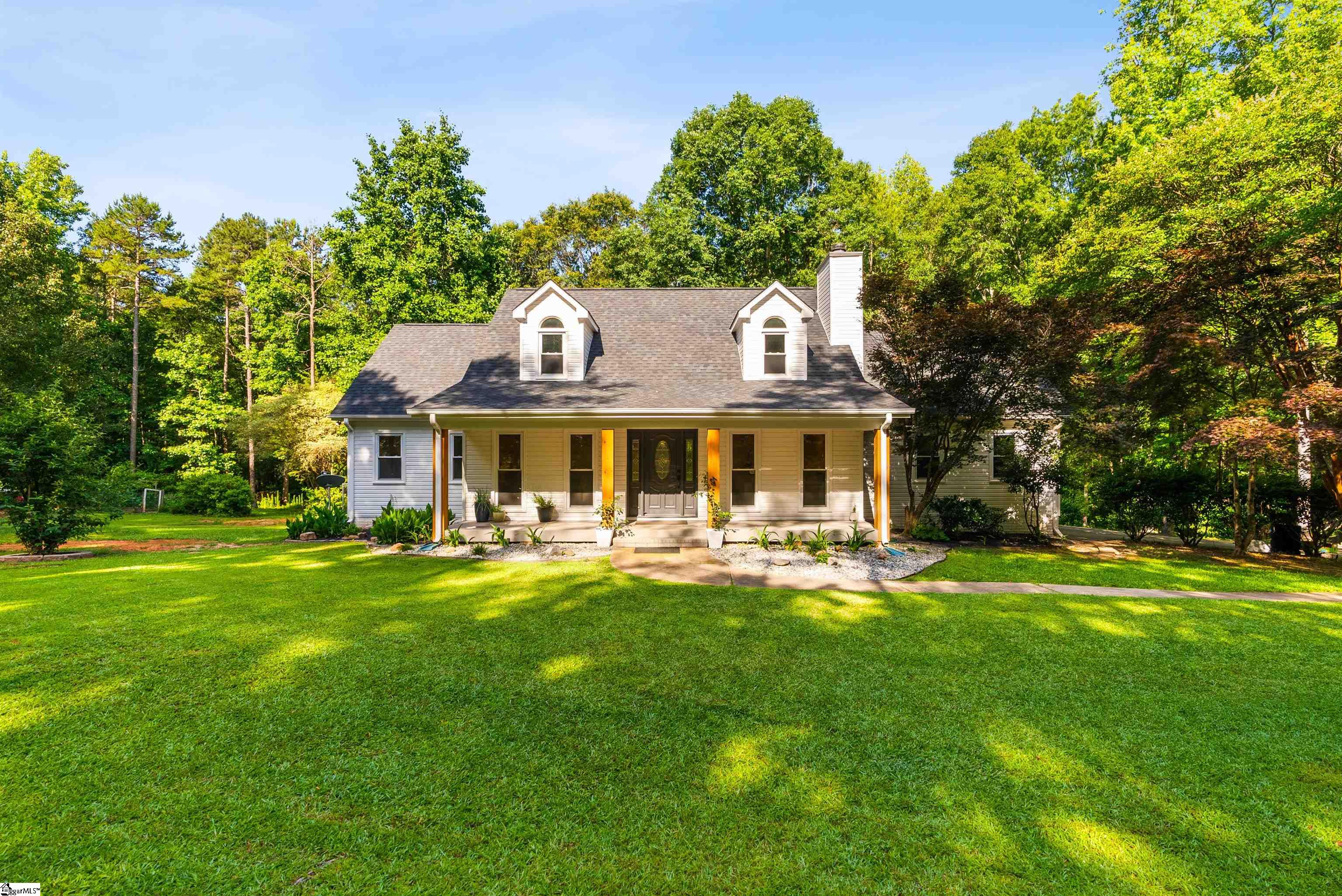 Homes for sale in Simpsonville, SC | 212 Gerald Dr, Simpsonville, SC 29681 | MLS# 1486496