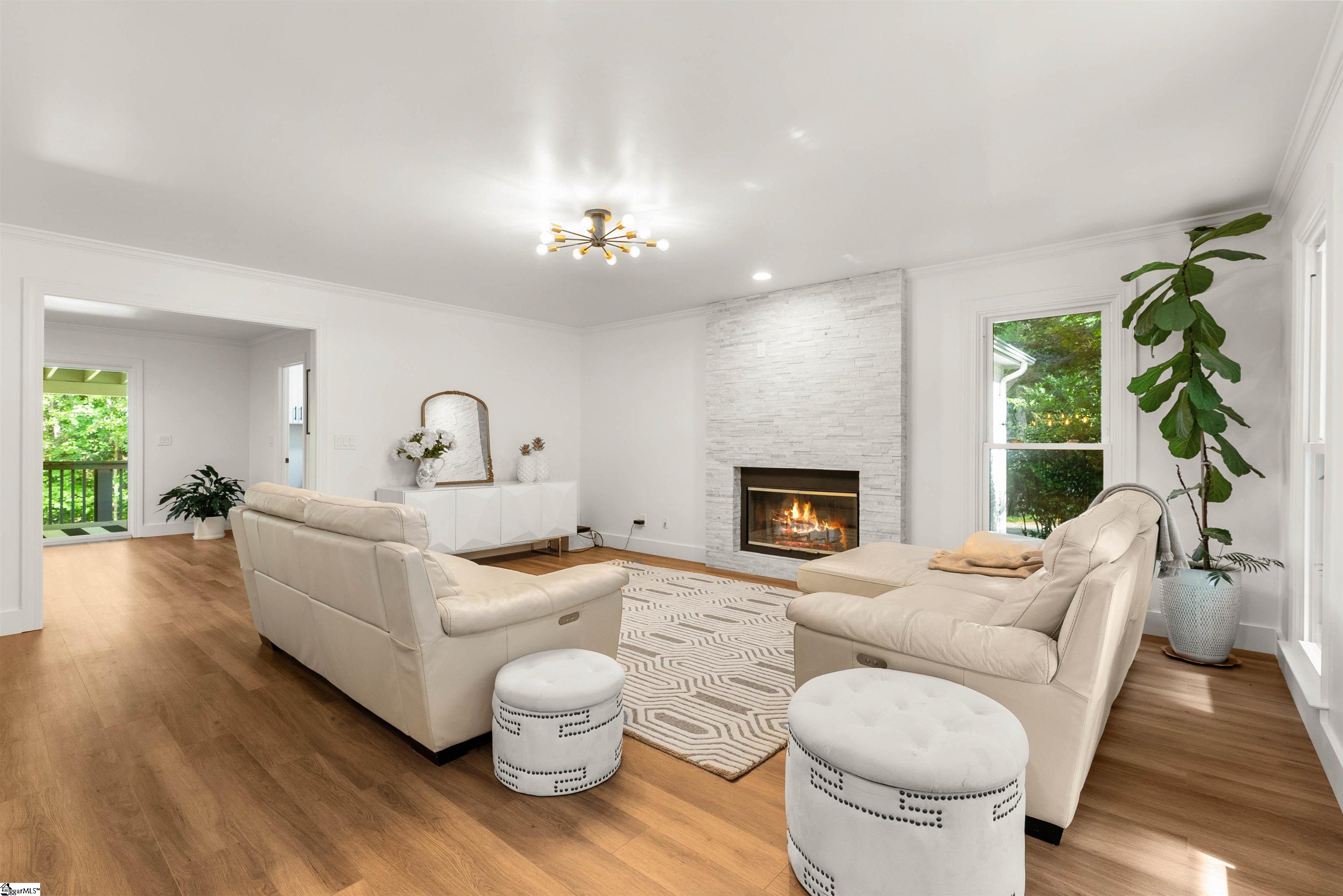 Homes for sale in Simpsonville, SC | 212 Gerald Dr, Simpsonville, SC 29681 | MLS# 1486496