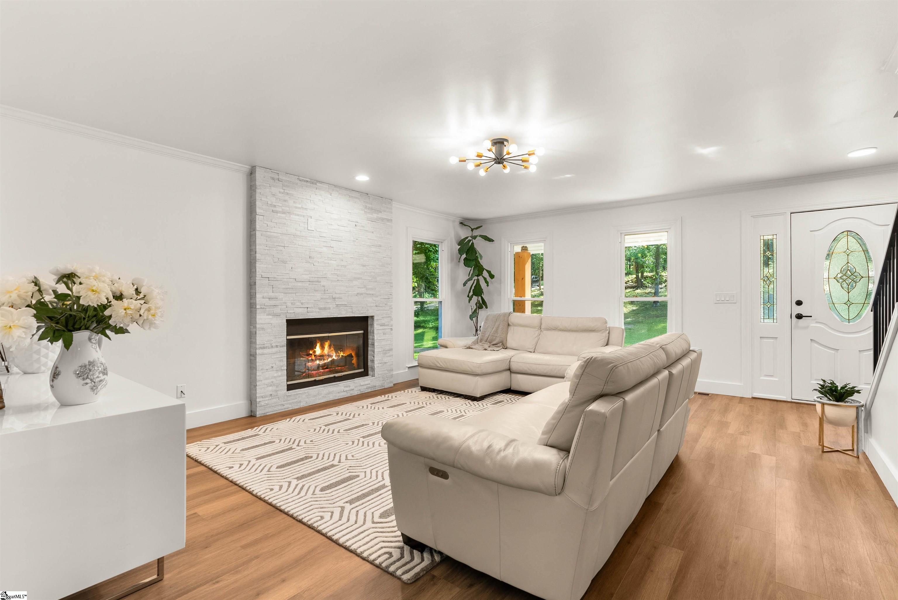 Homes for sale in Simpsonville, SC | 212 Gerald Dr, Simpsonville, SC 29681 | MLS# 1486496