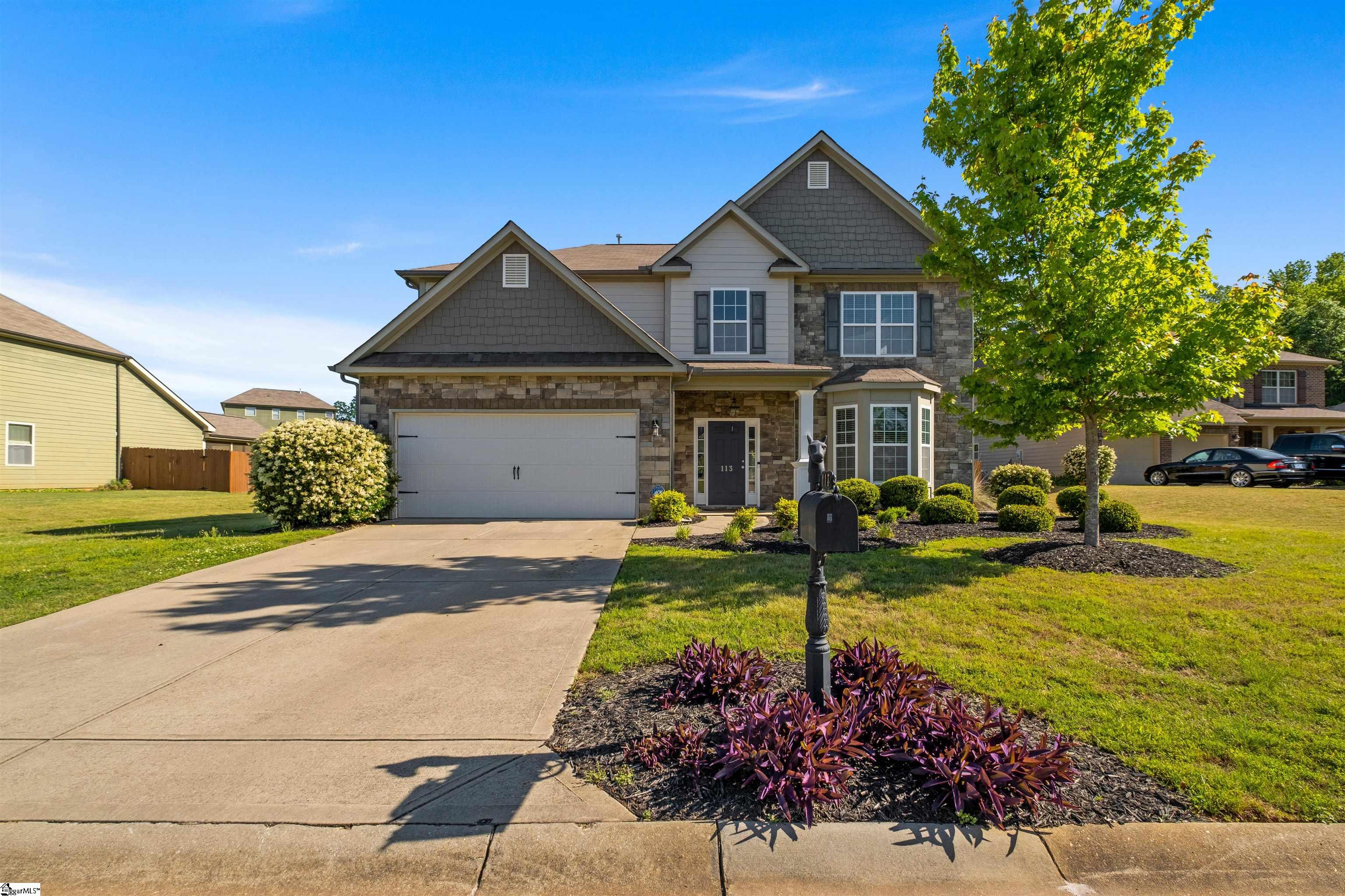 113 Hazeldeen Place