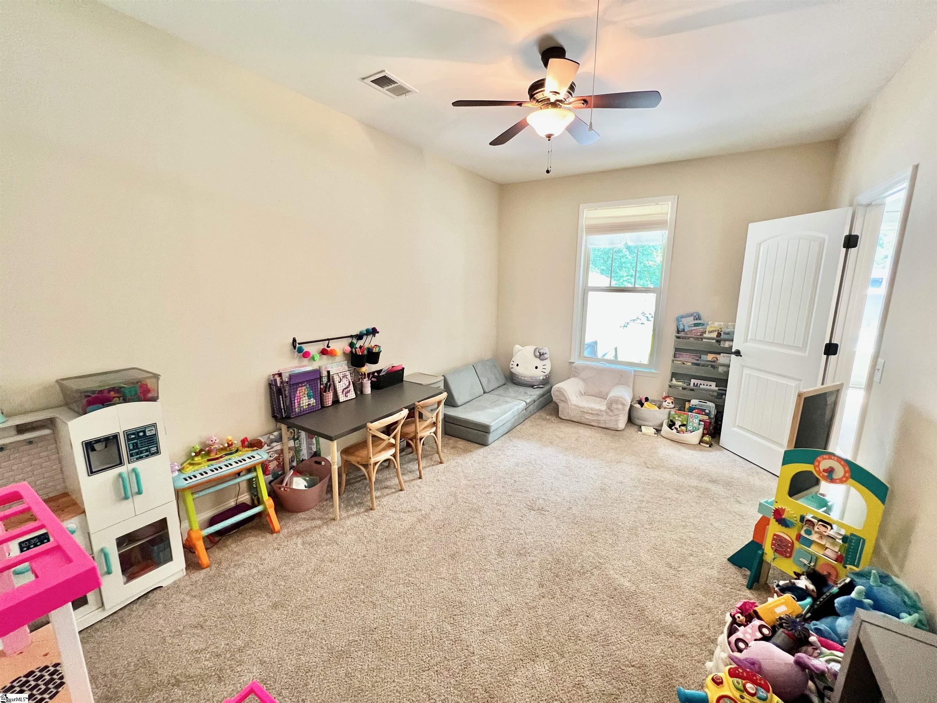 105 Mountain Slope Court