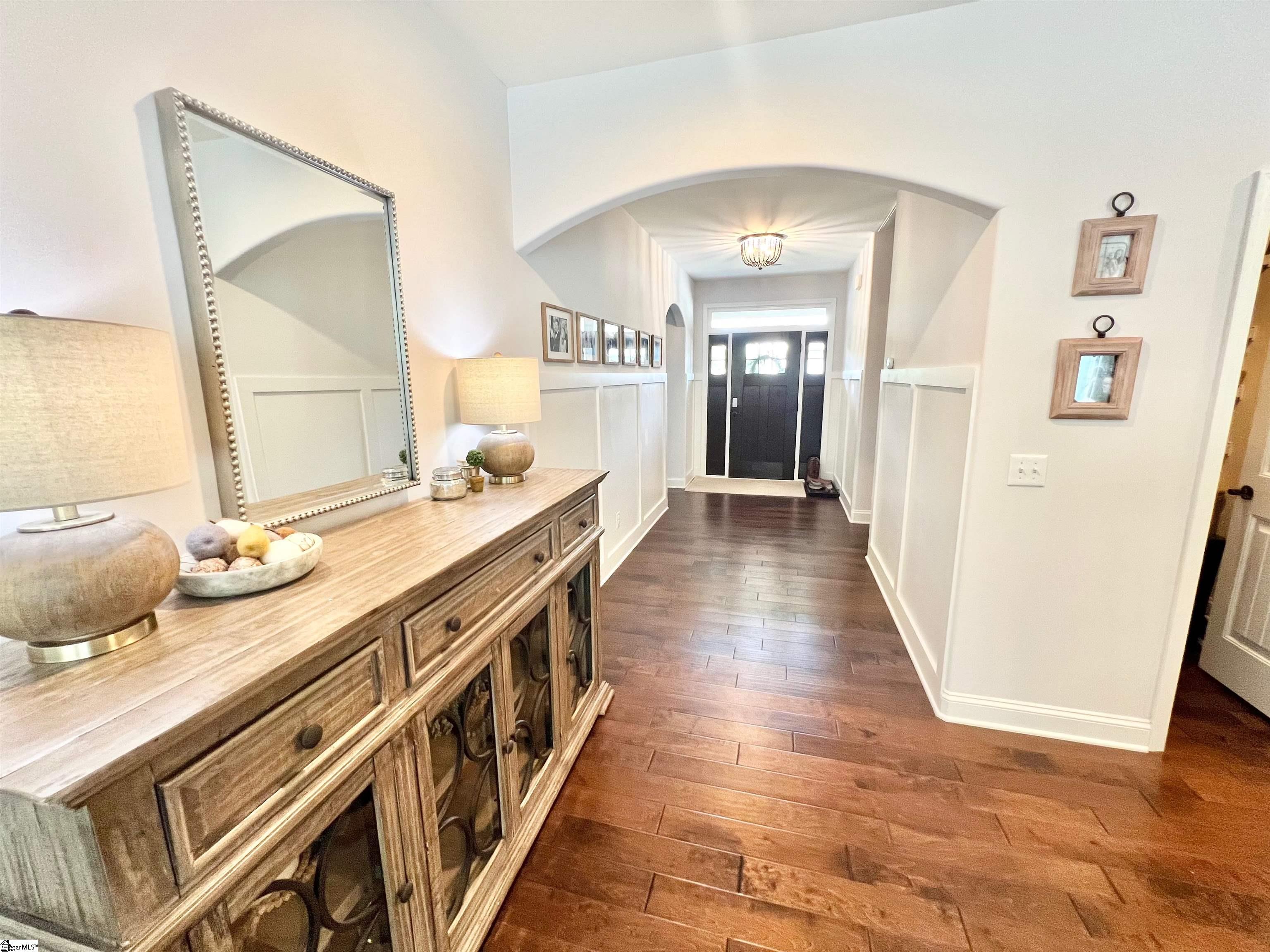 105 Mountain Slope Court