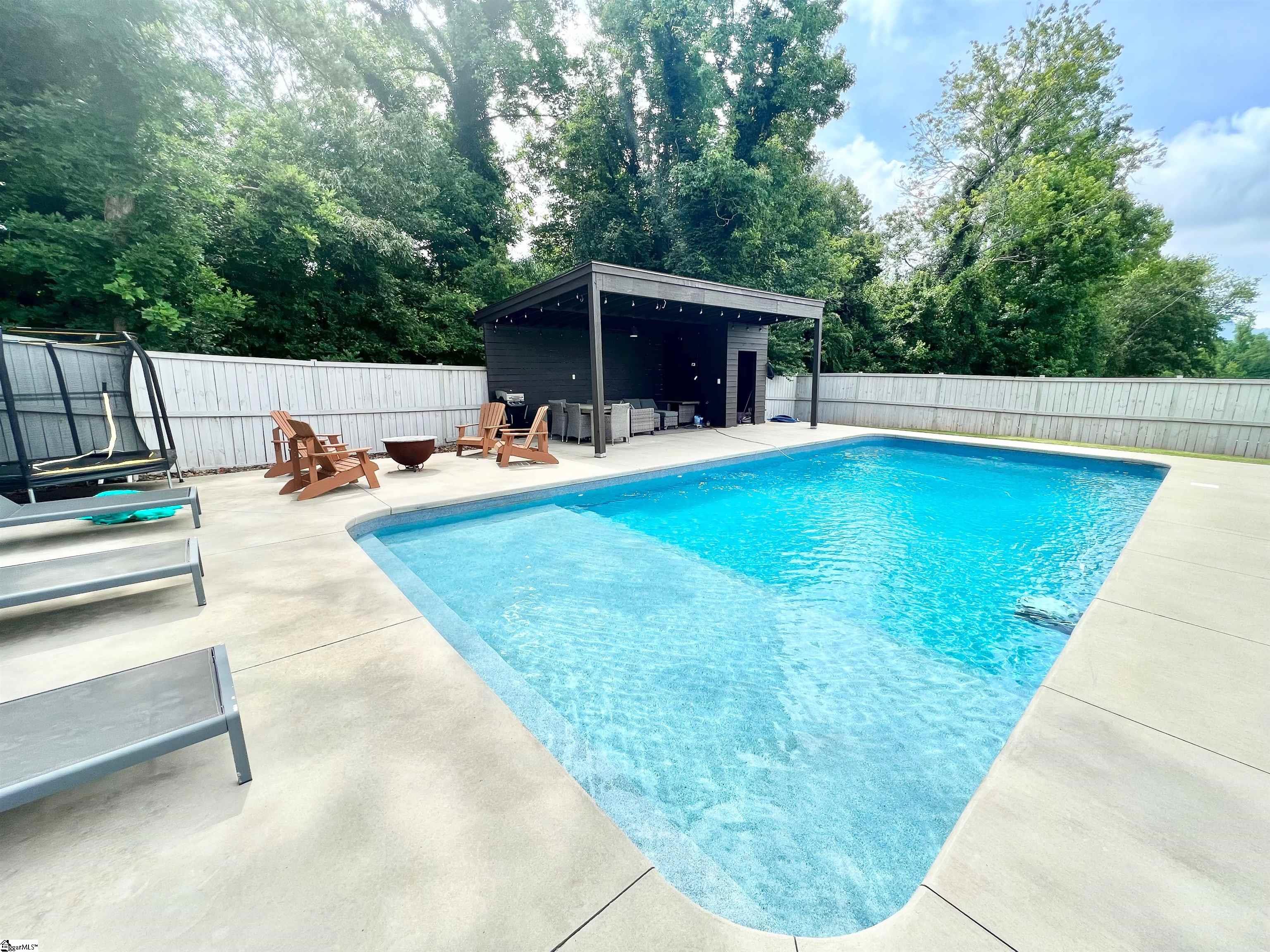 105 Mountain Slope Court