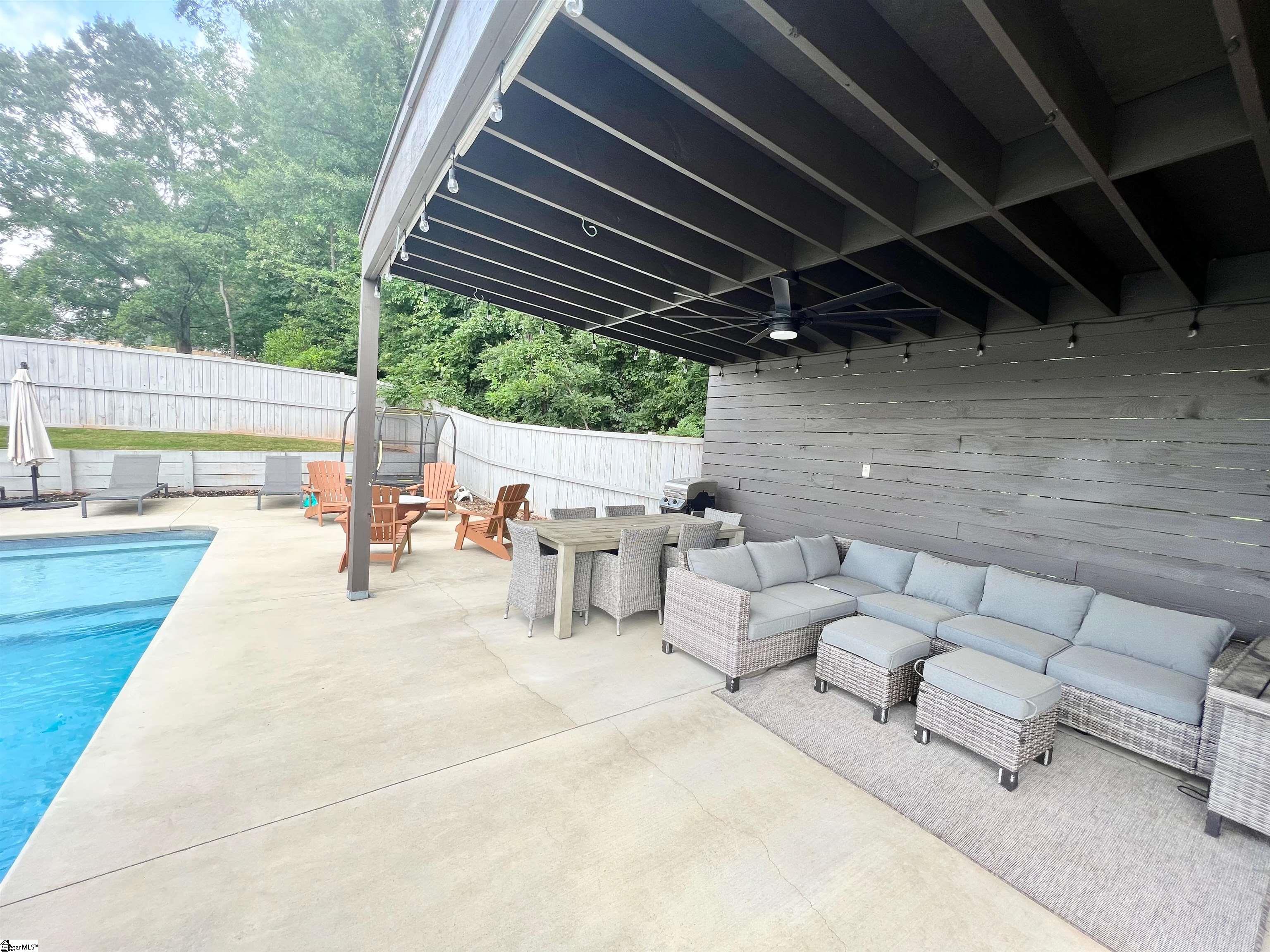 105 Mountain Slope Court