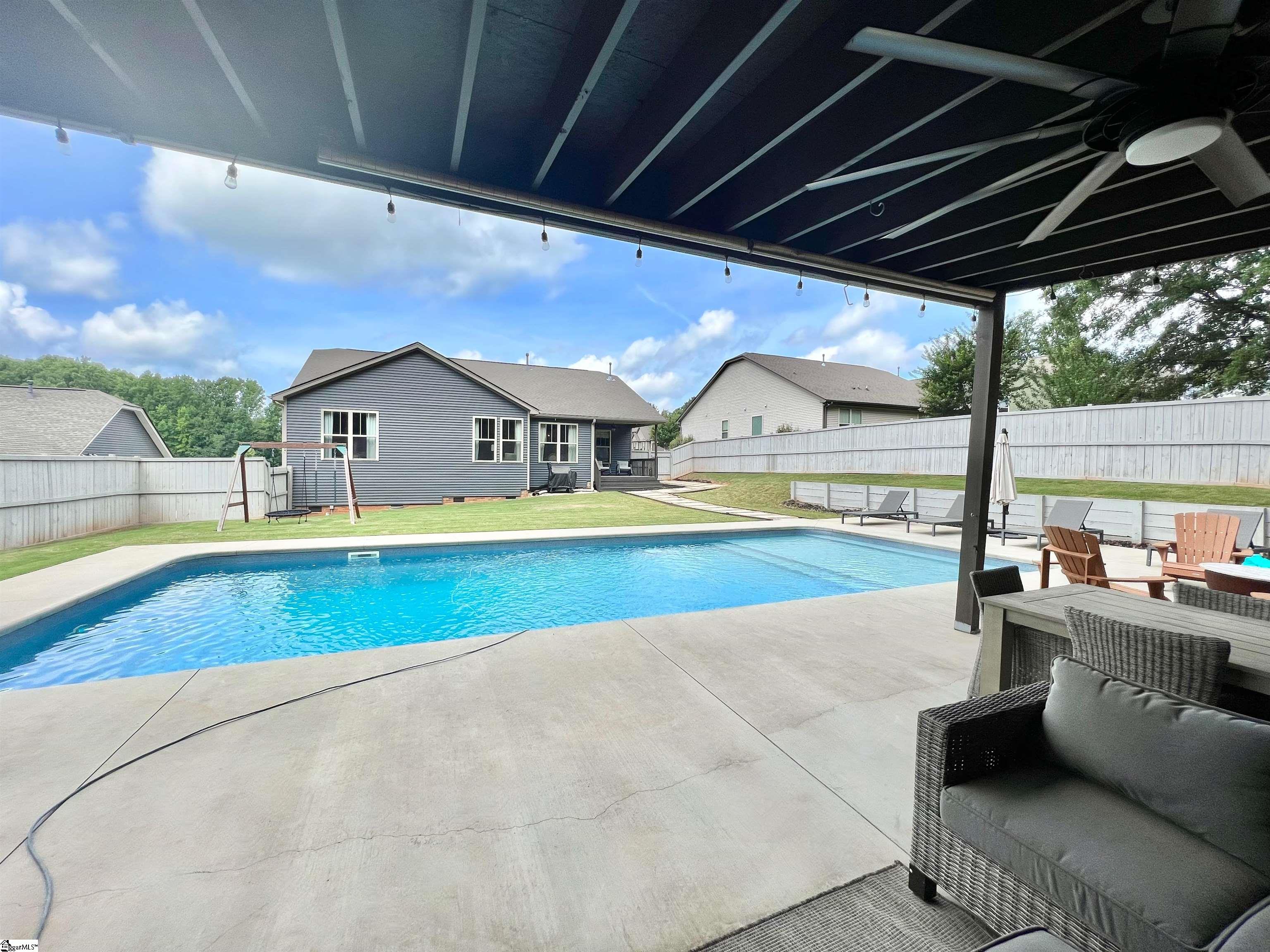 105 Mountain Slope Court