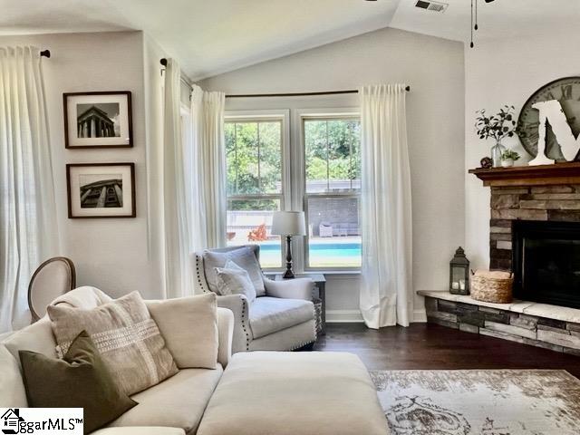 105 Mountain Slope Court