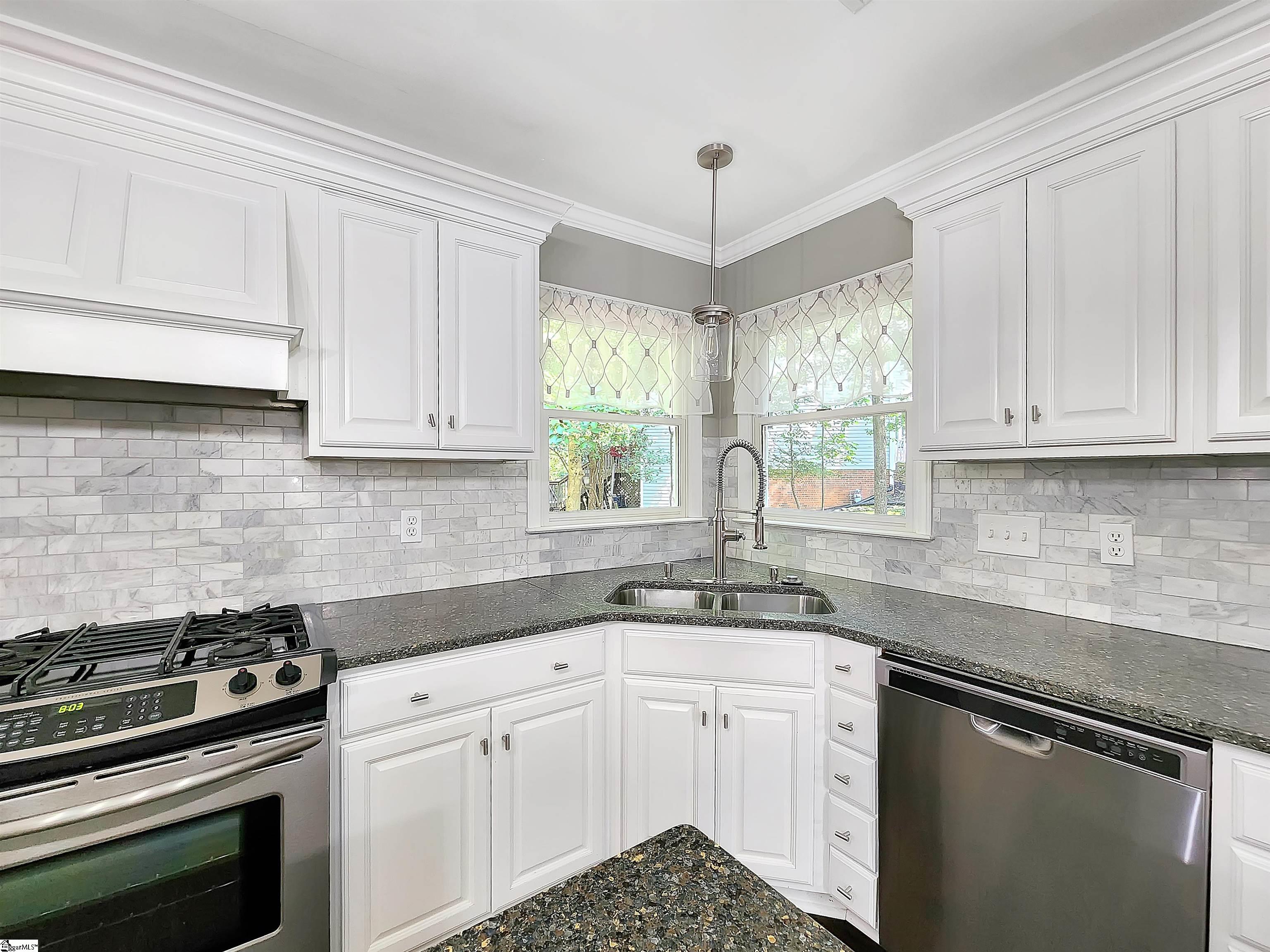 604 Wild Horse Creek Drive Simpsonville, SC 29680