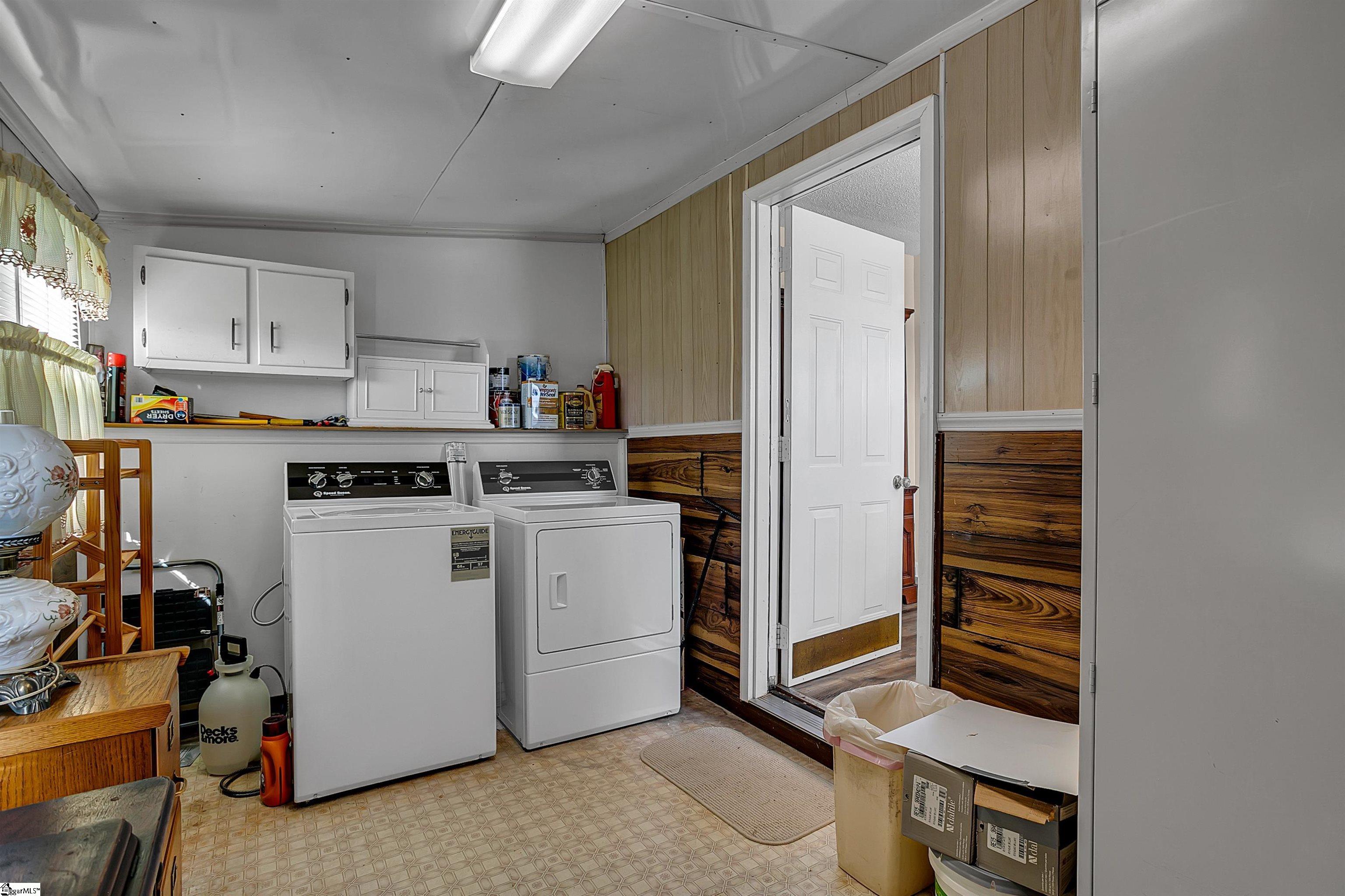 105 Hank Drive