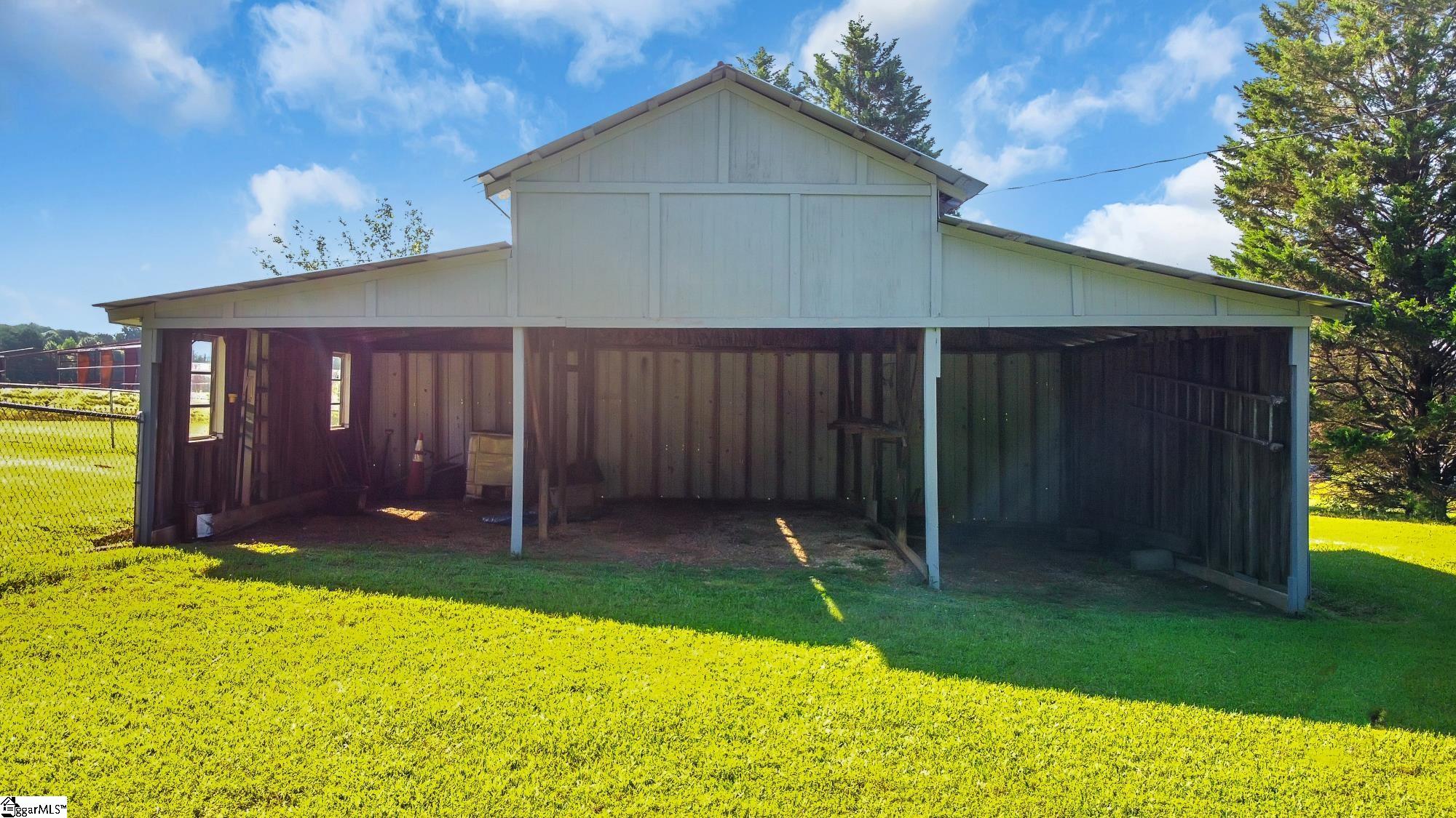 105 Hank Drive