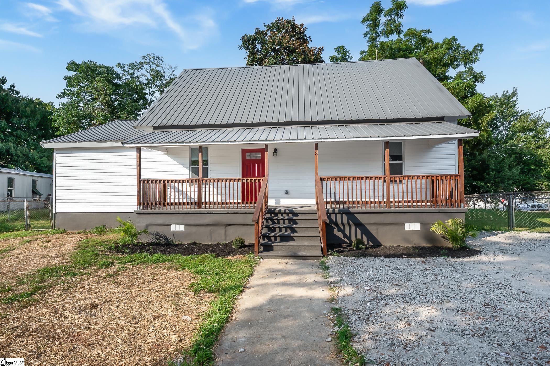 3 McCaughrin Street