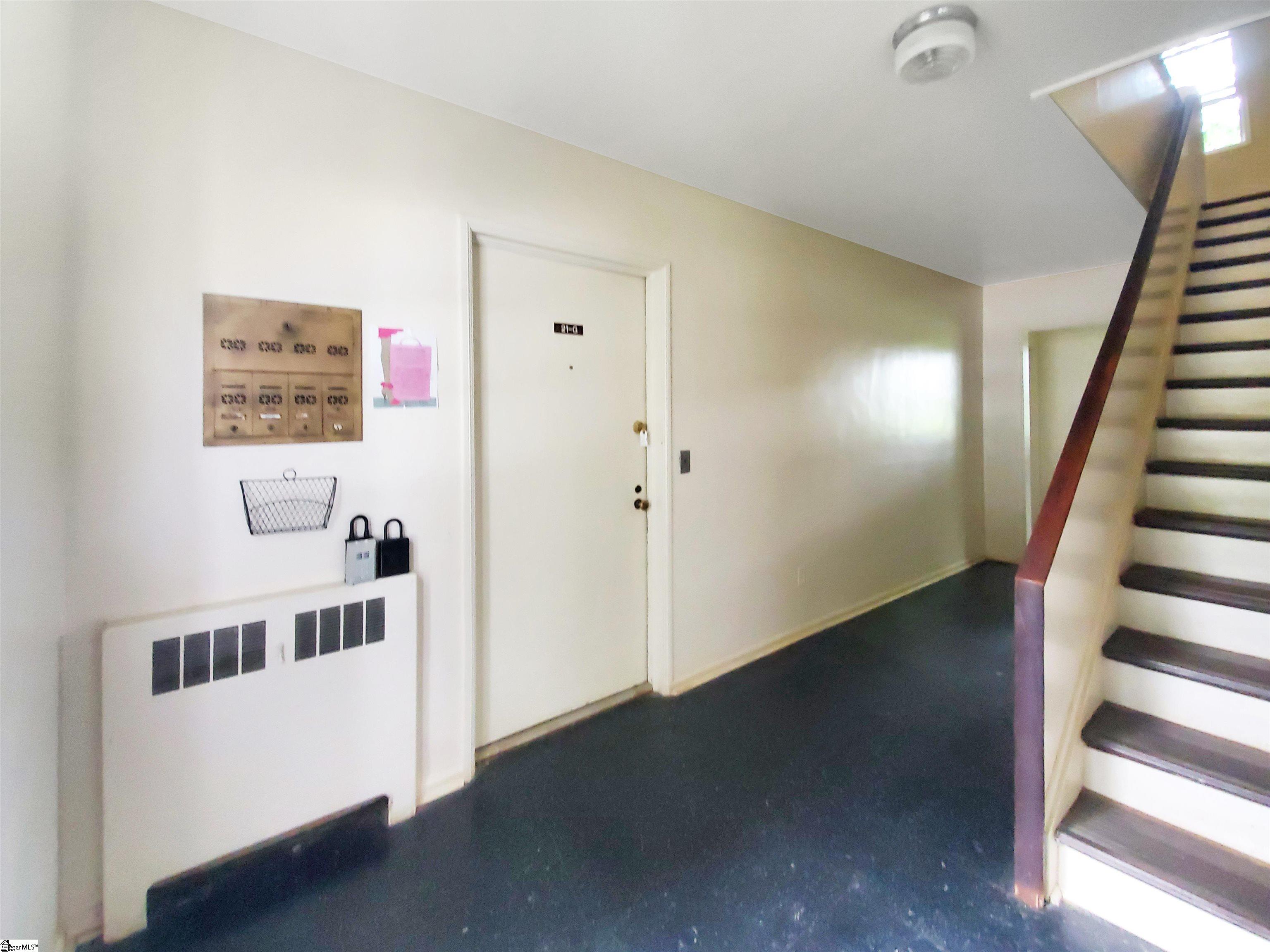 100 Lewis Drive UNIT Unit 21-G Greenville, SC 29605