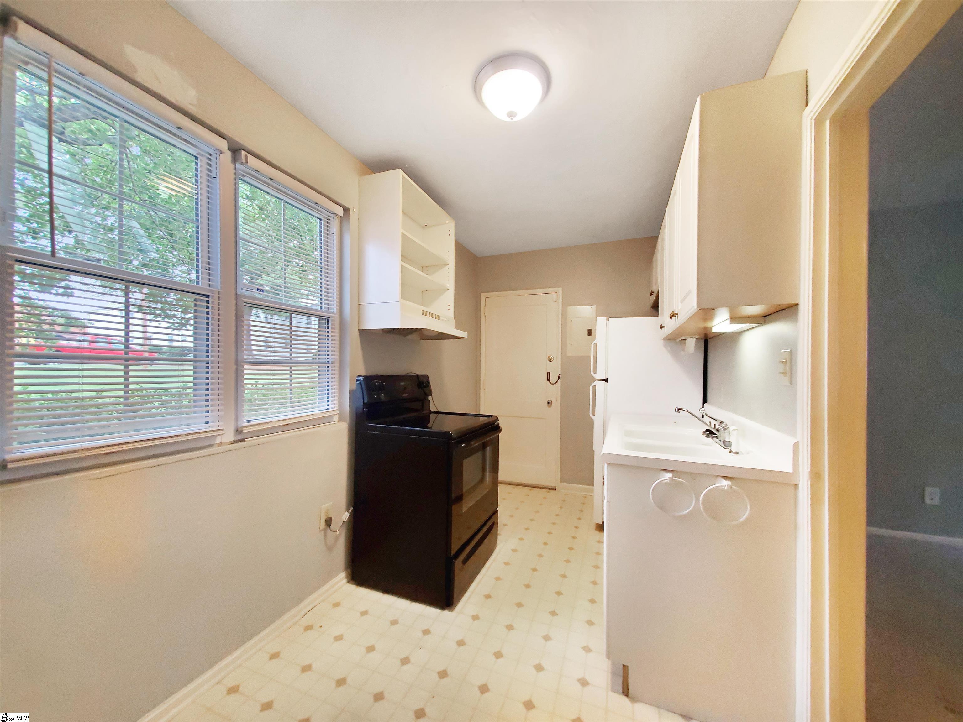 100 Lewis Drive UNIT Unit 21-G Greenville, SC 29605