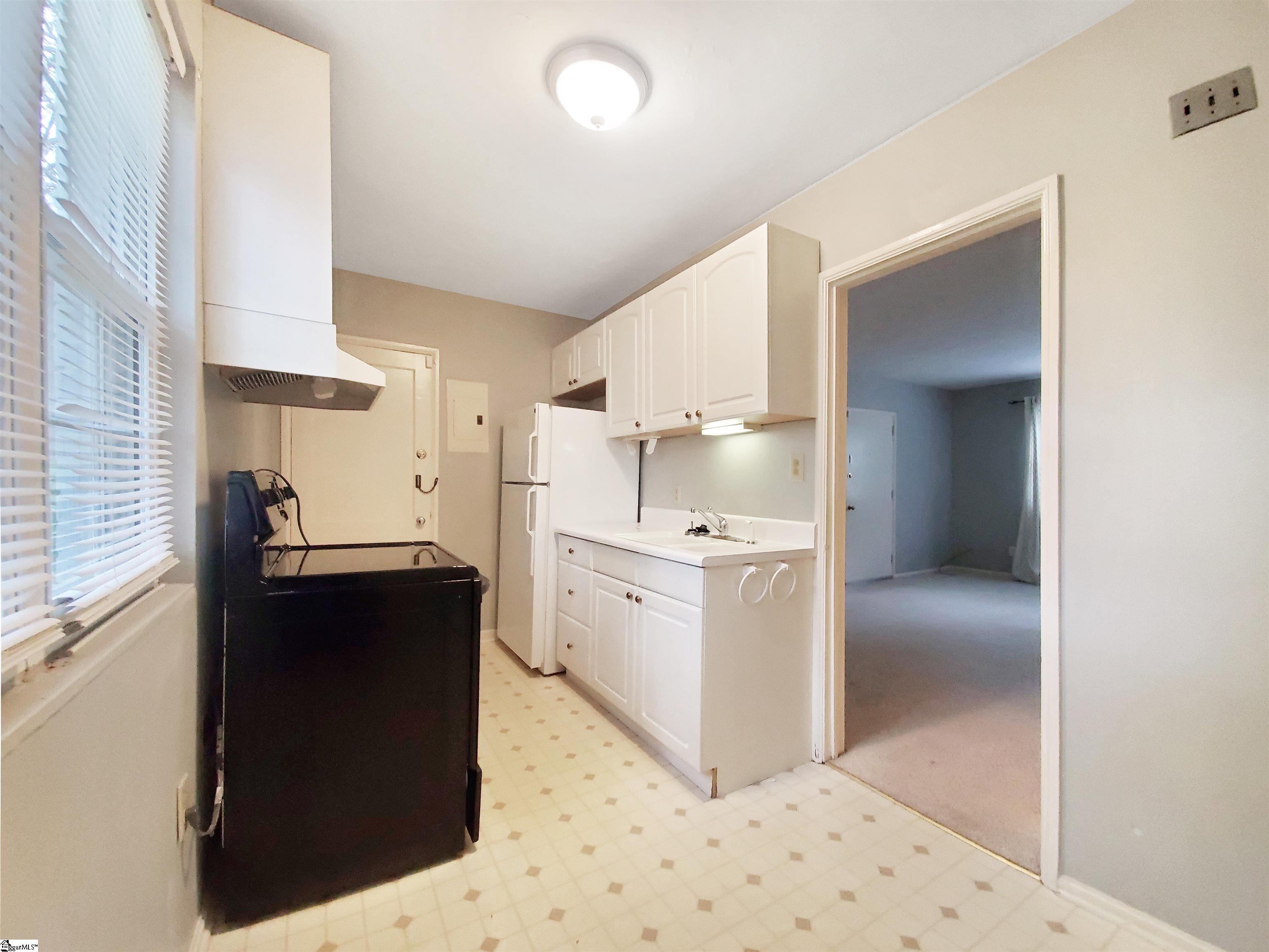 100 Lewis Drive UNIT Unit 21-G Greenville, SC 29605