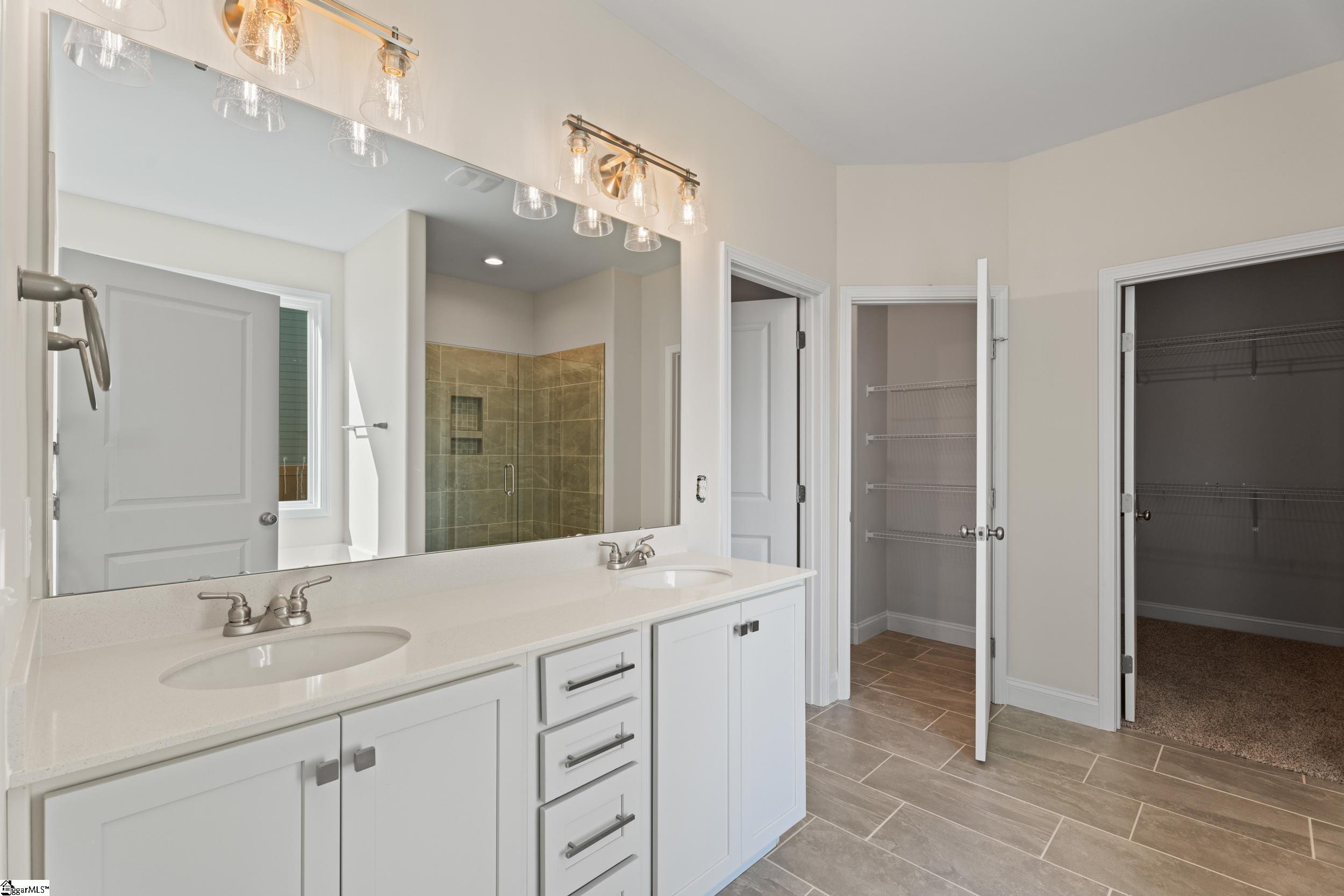1325 Wellton Place Campobello, SC 29322