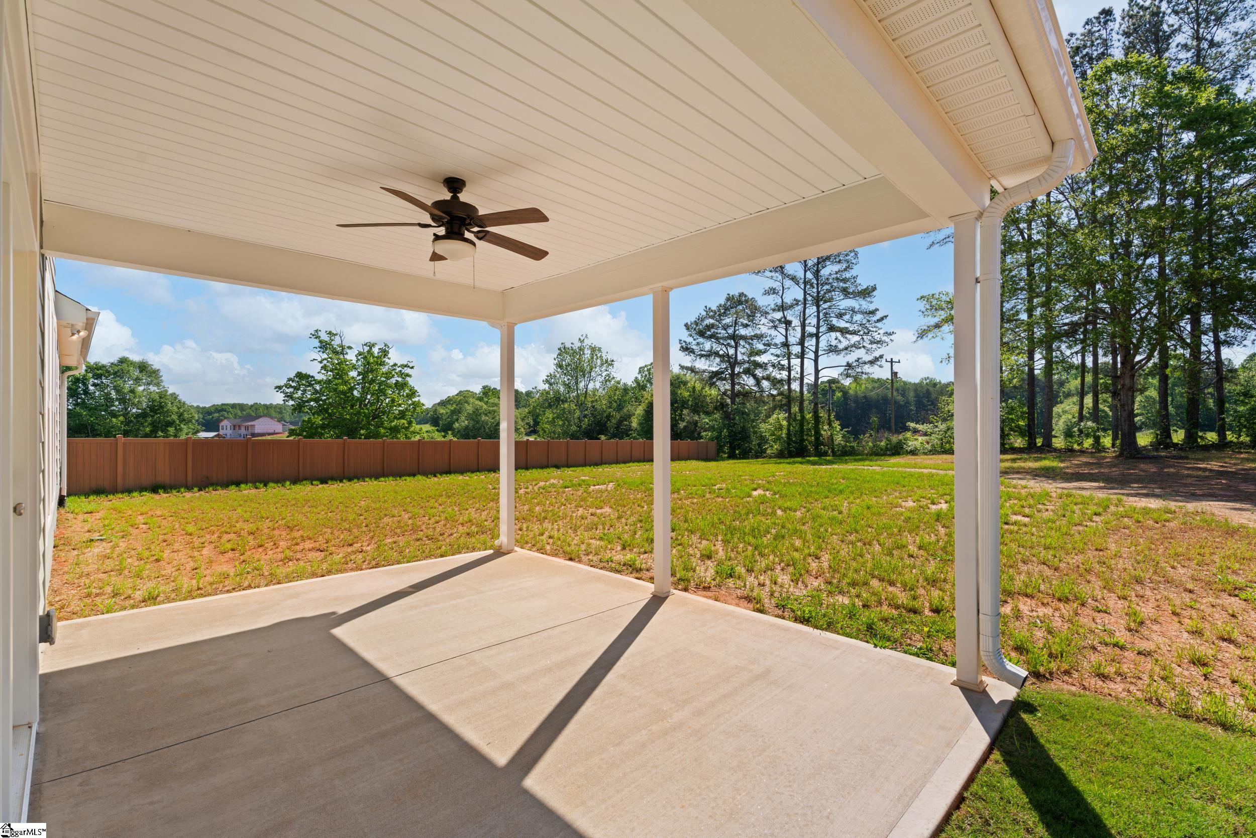 1325 Wellton Place Campobello, SC 29322