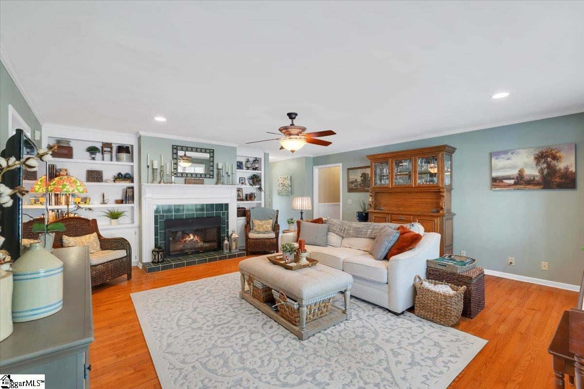 204 Evergreen Street