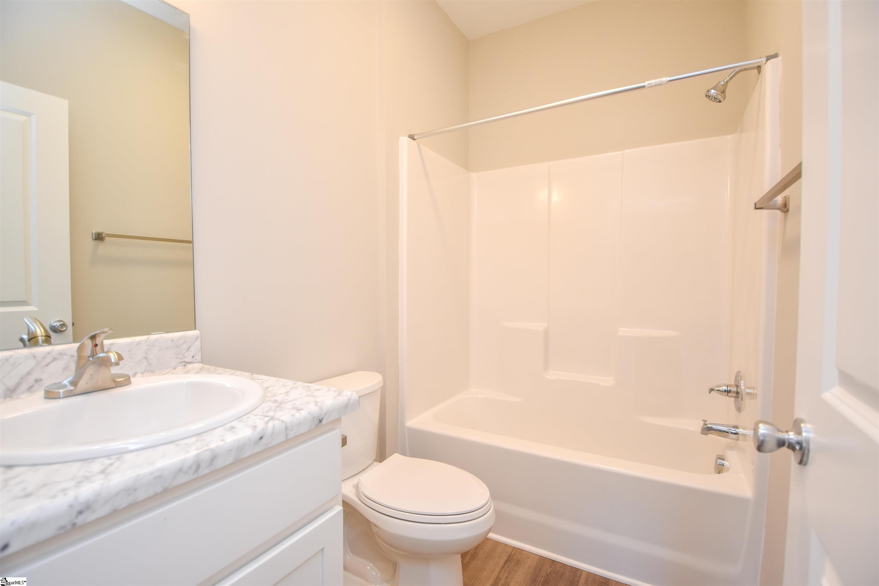 85 Cunningham Road Woodruff, SC 29388