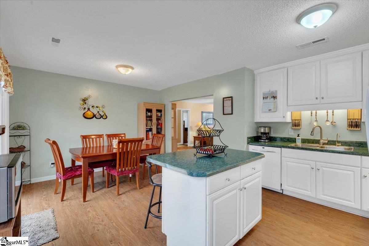11 Dottie Court