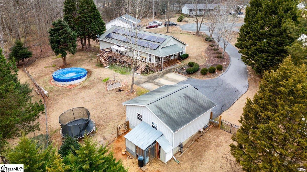 11 Dottie Court