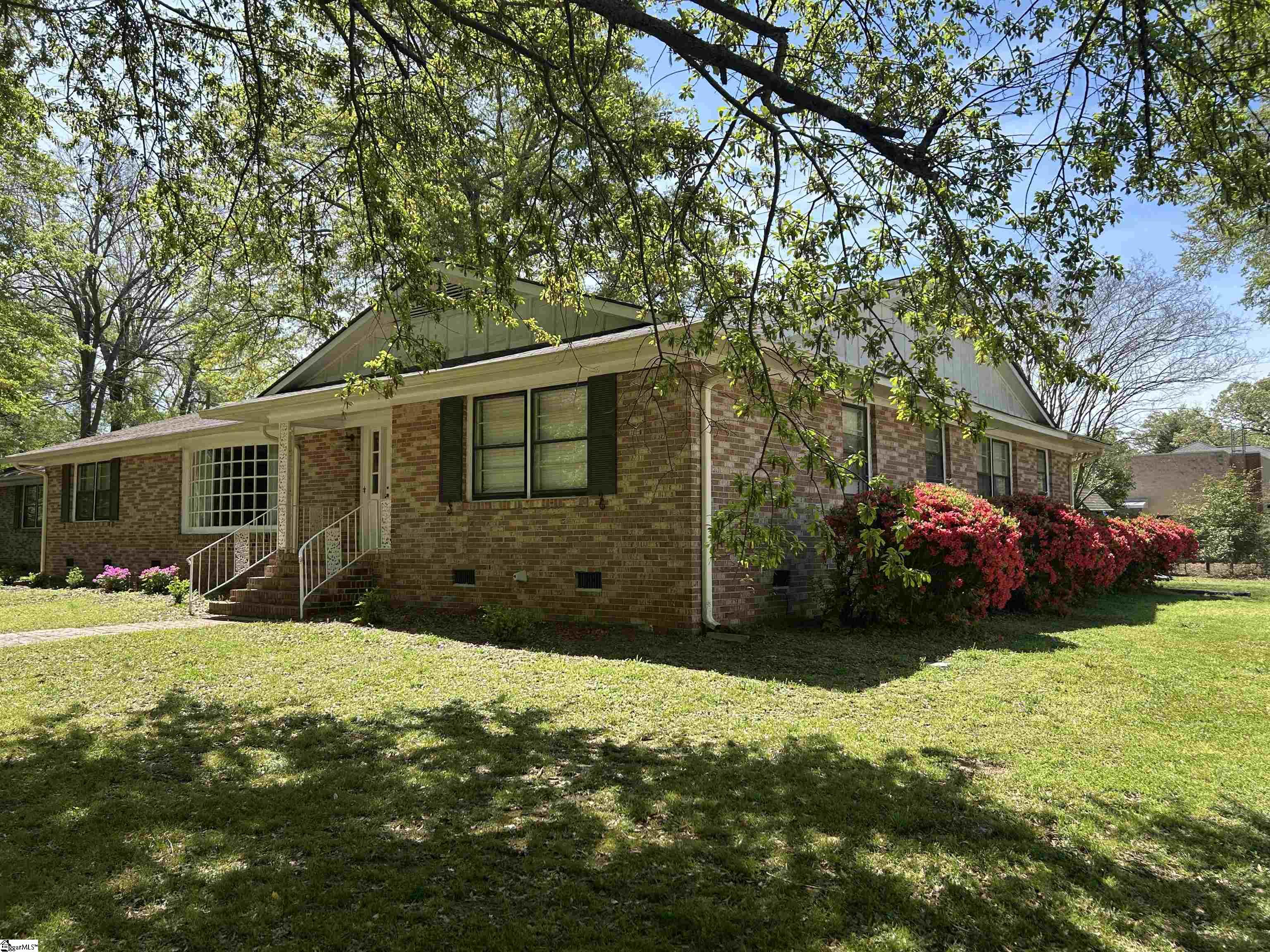 106 Ansel Drive Clinton, SC 29325