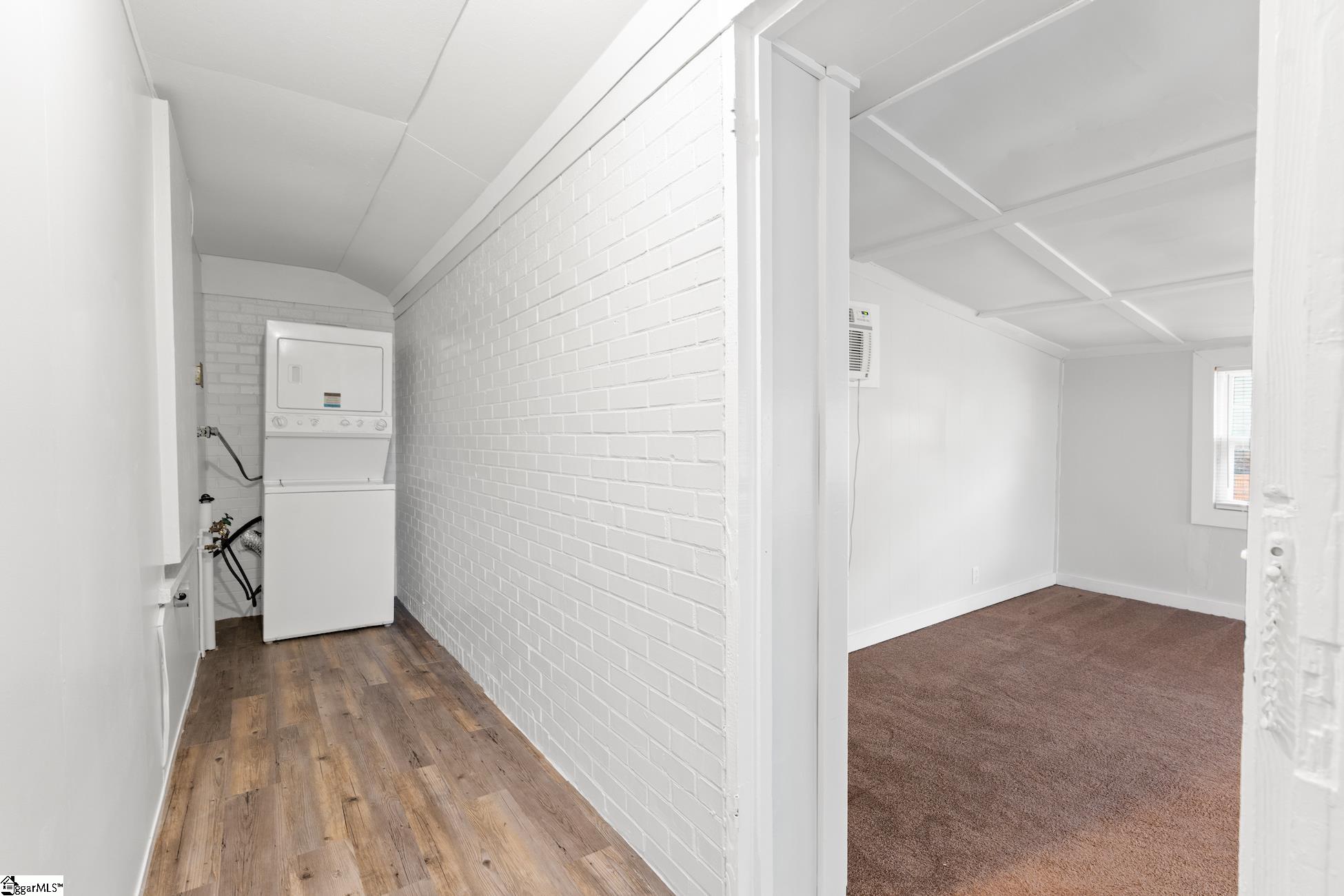 108 East B Avenue Easley, SC 29640