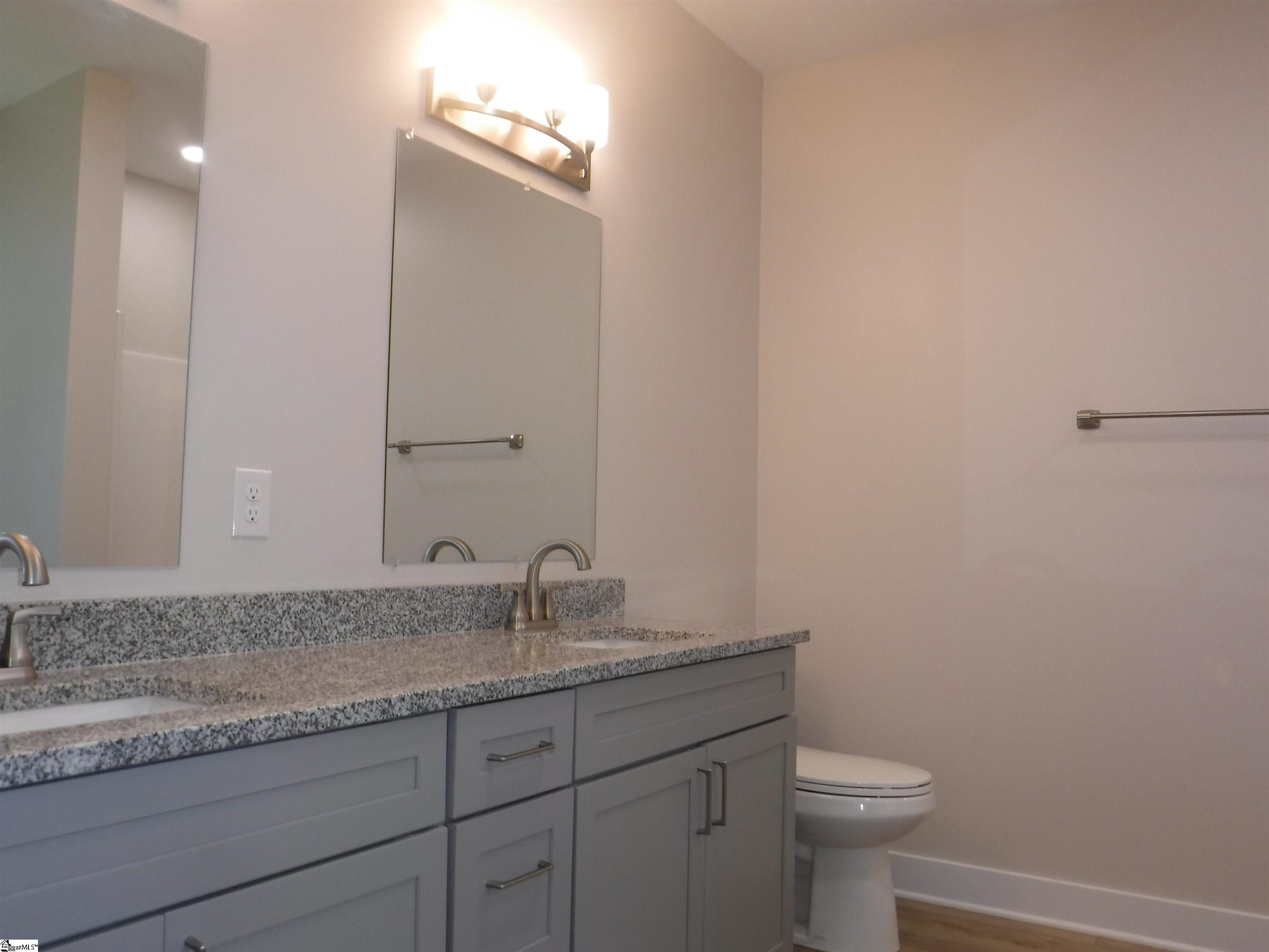 504 Greenlea Street Spartanburg, SC 29306