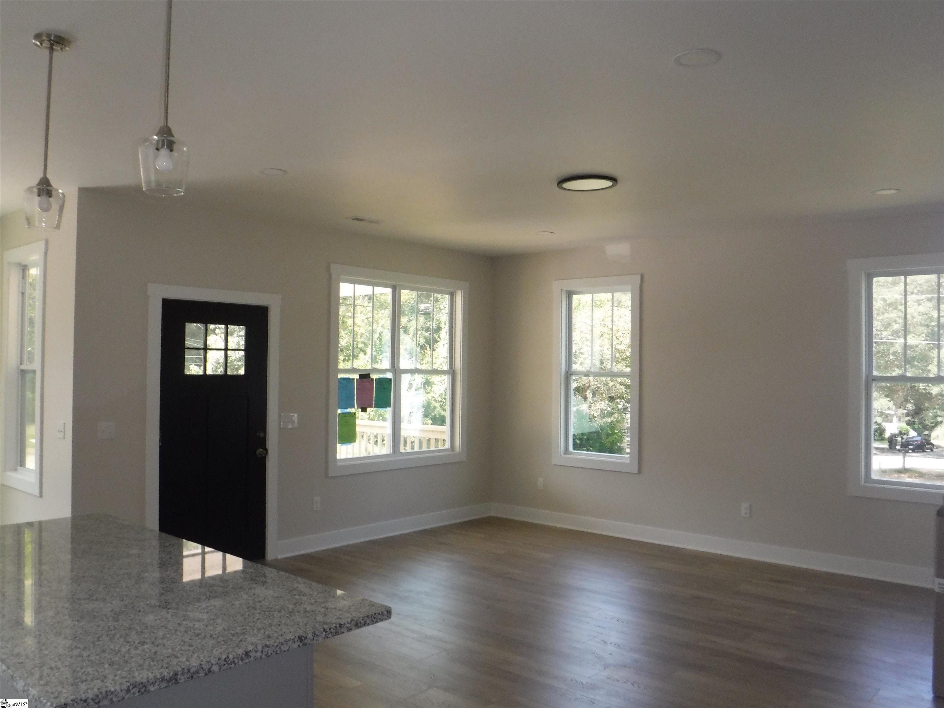 504 Greenlea Street Spartanburg, SC 29306