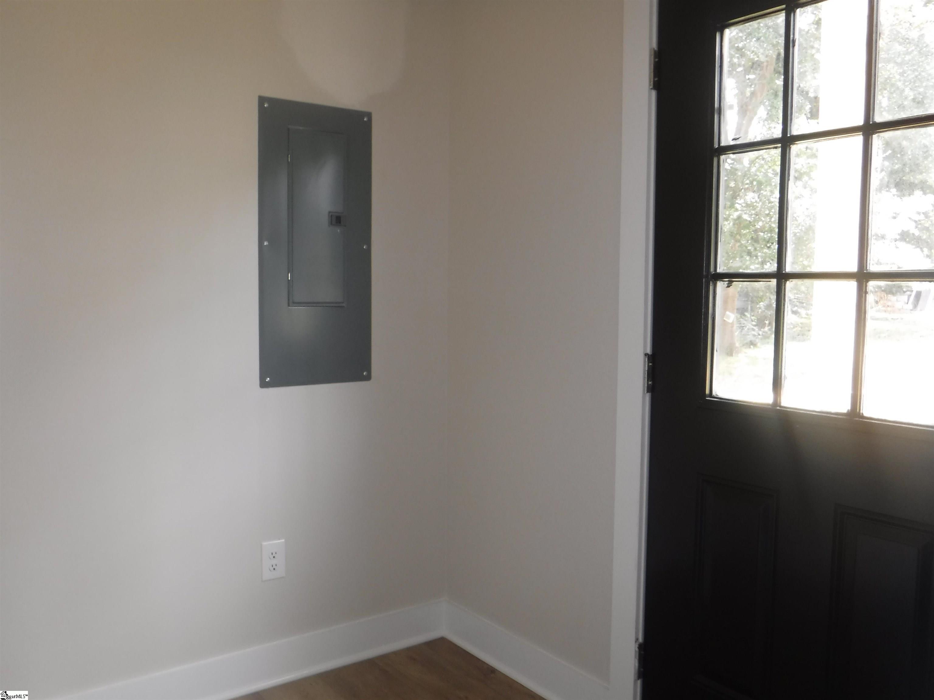504 Greenlea Street Spartanburg, SC 29306