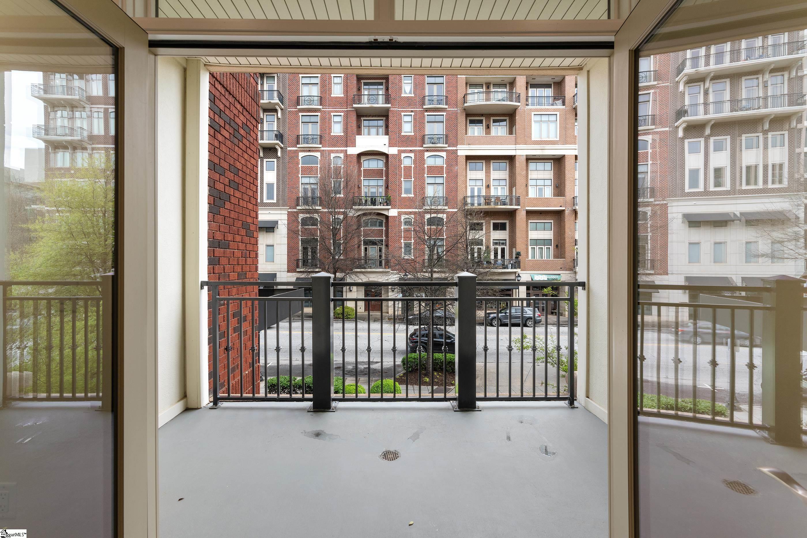 98 E McBee Avenue UNIT Unit 201 Greenville, SC 29601