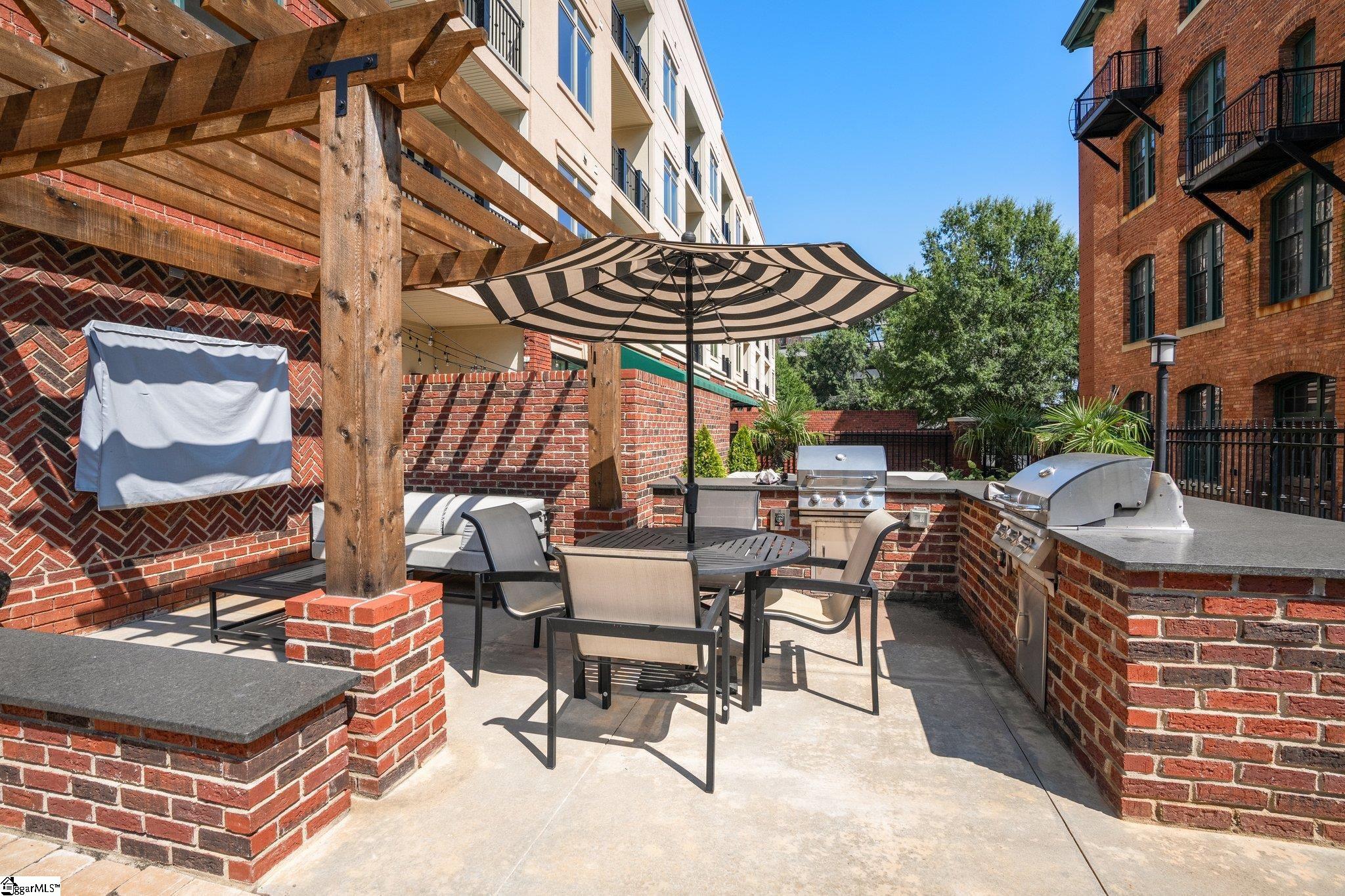 98 E McBee Avenue UNIT Unit 201 Greenville, SC 29601