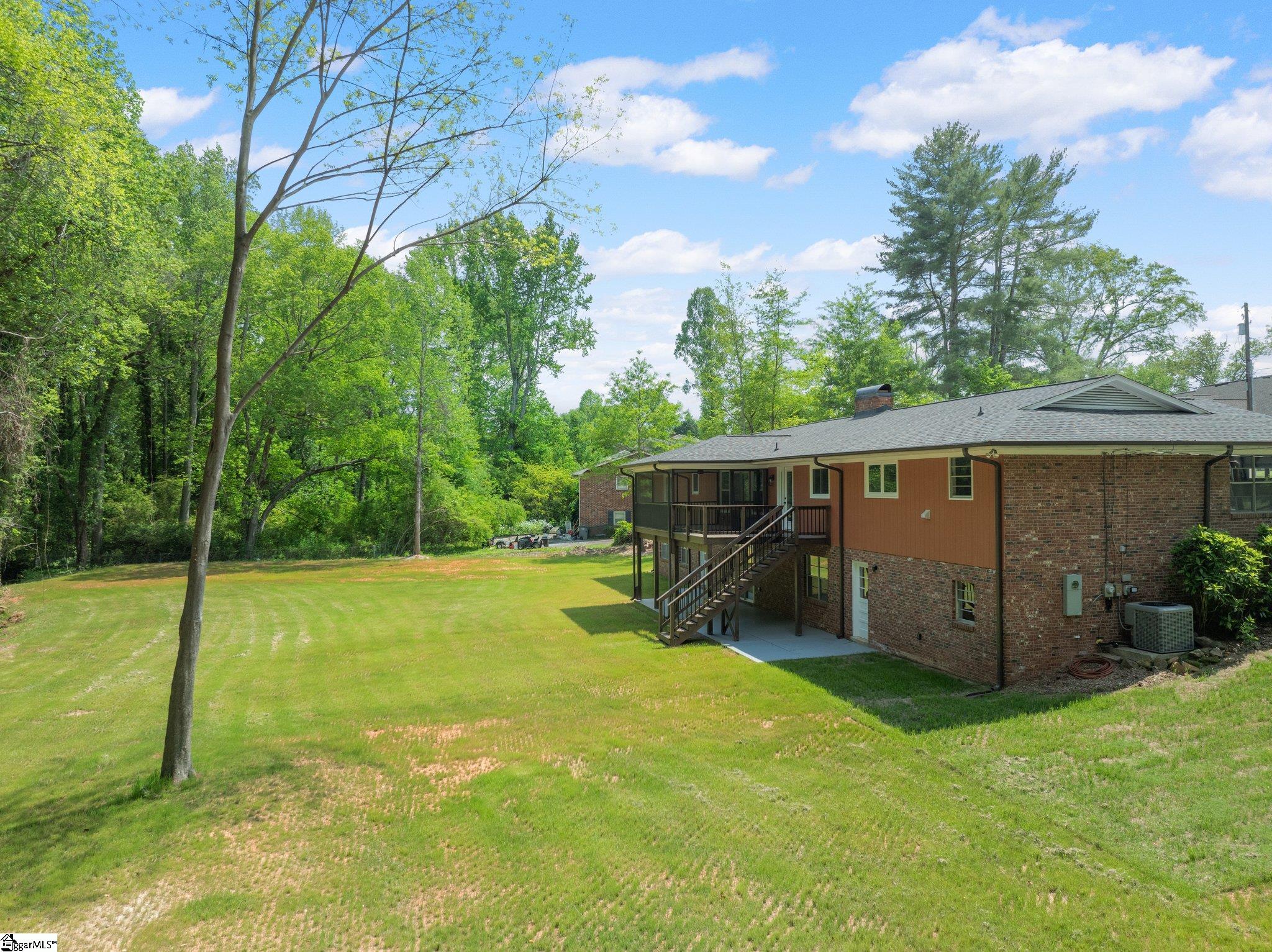 102 Ramblewood Lane Greenville, SC 29615