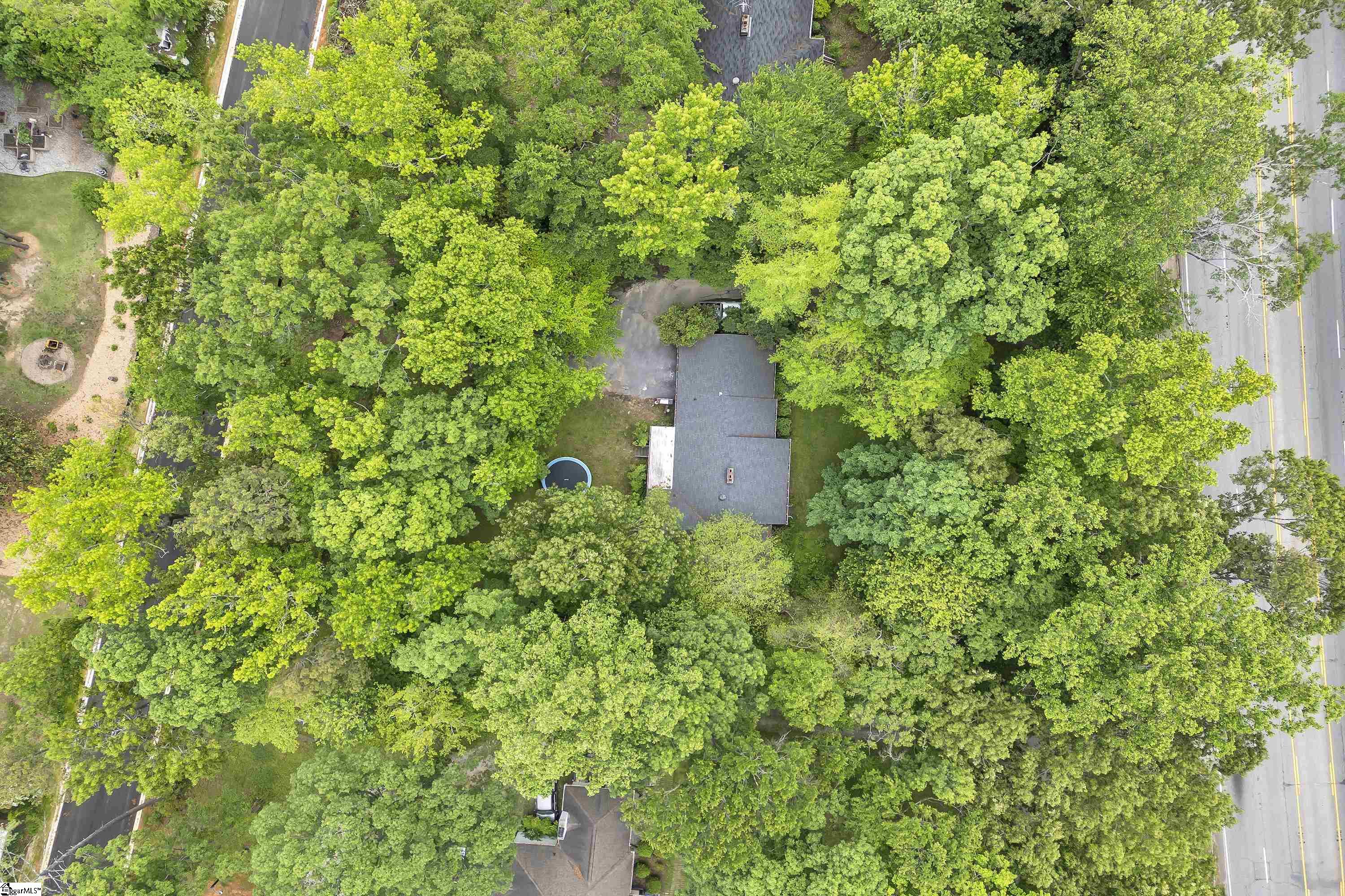 1304 NE Main Street Simpsonville, SC 29681