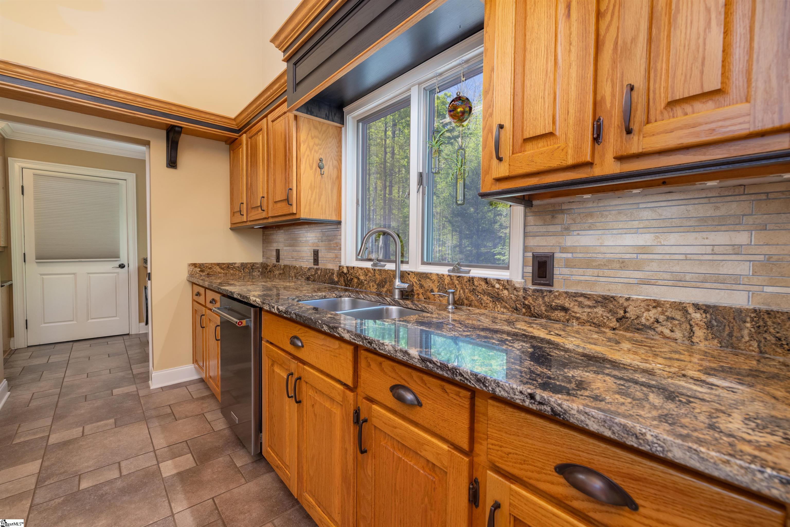 23 Quail Drive Salem, SC 29676
