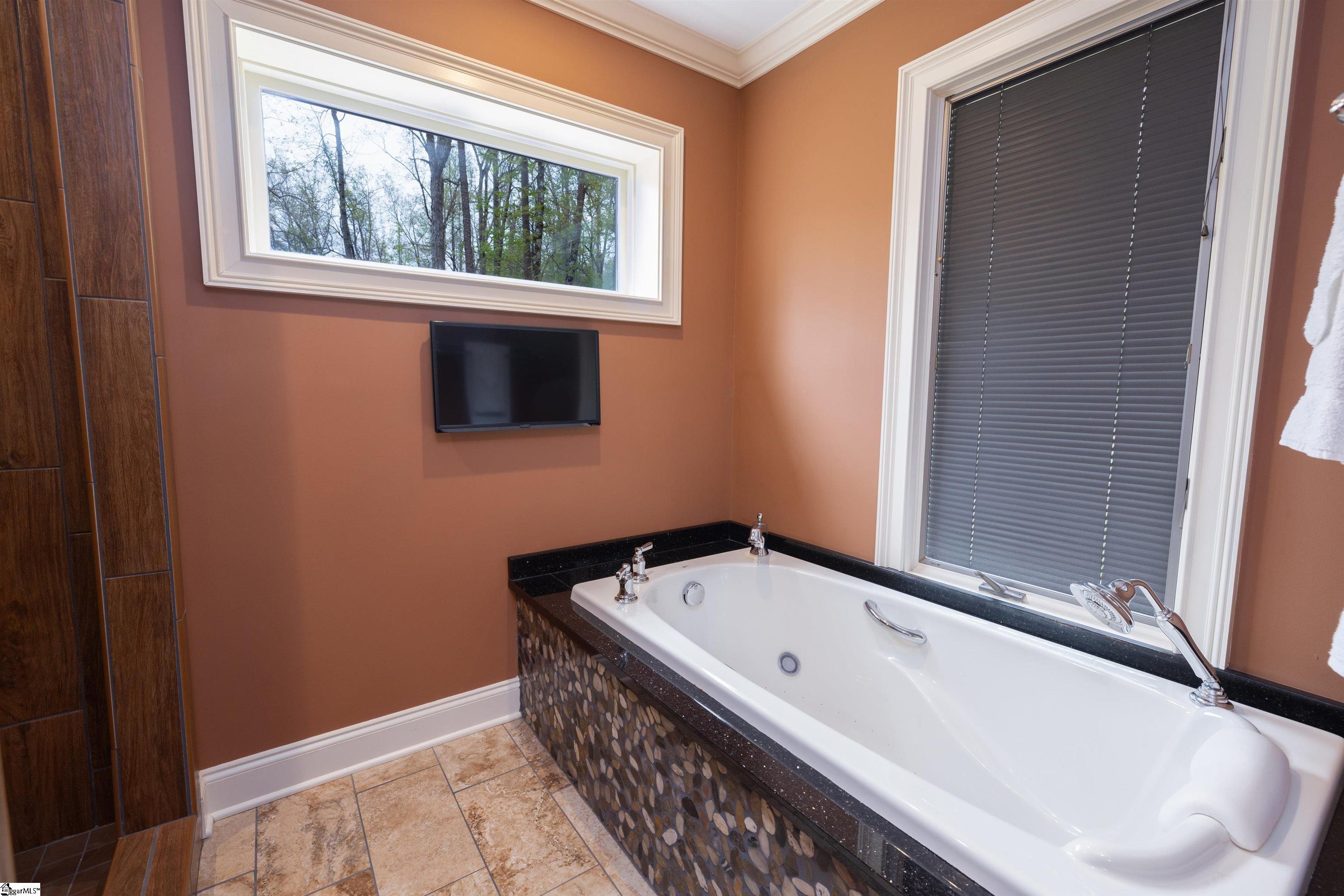 23 Quail Drive Salem, SC 29676