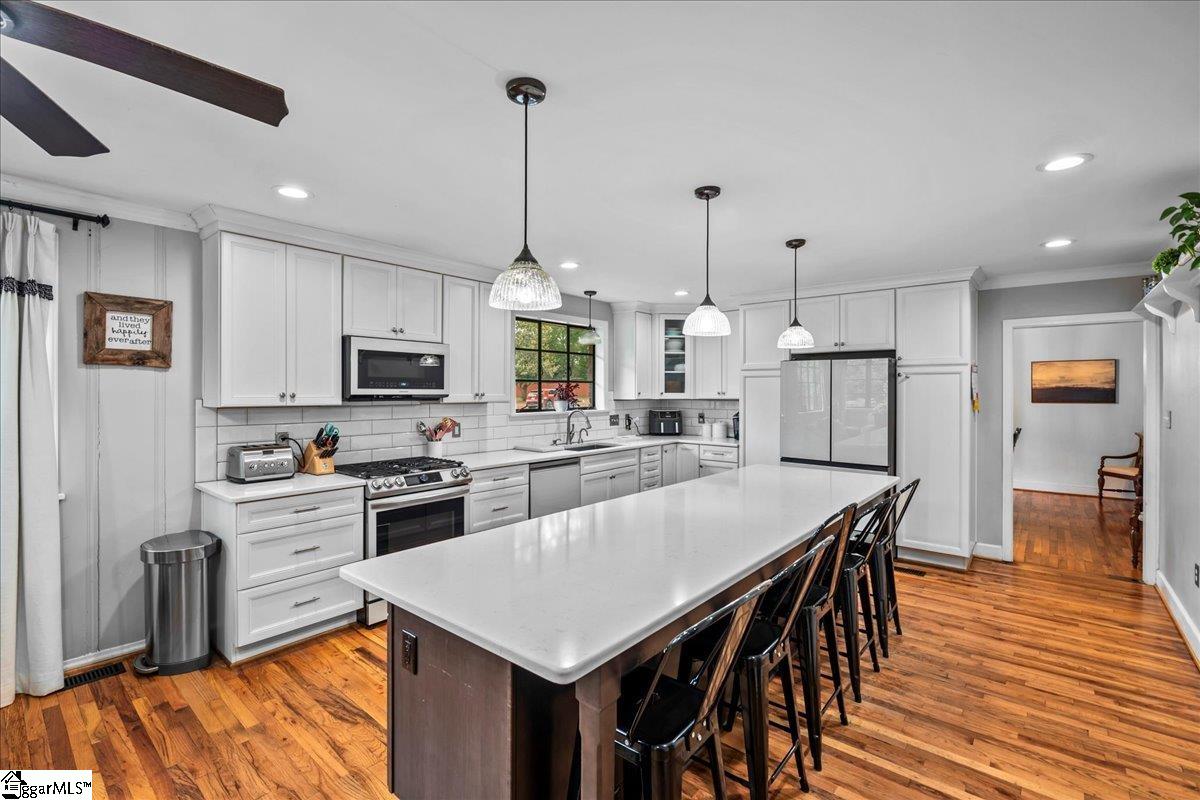 1100 Greenacres Anderson, SC 29621