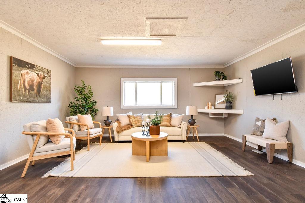 044 Hobby Lane Kinards, SC 29355