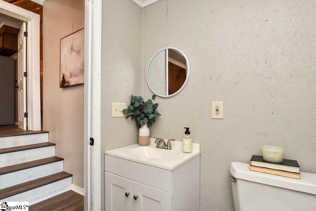 044 Hobby Lane Kinards, SC 29355