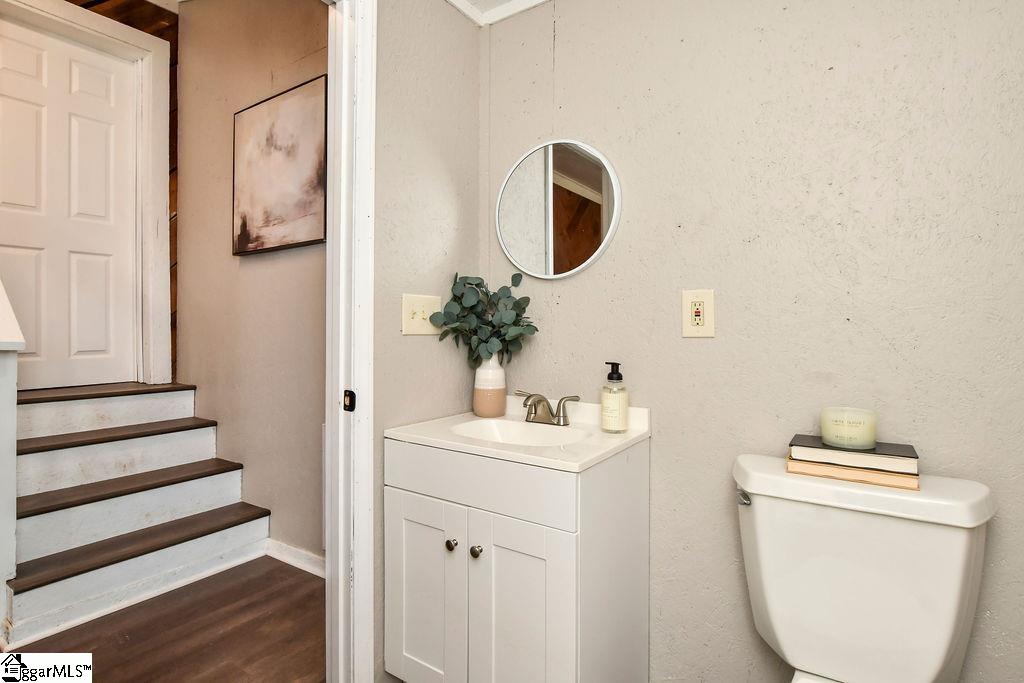 044 Hobby Lane Kinards, SC 29355