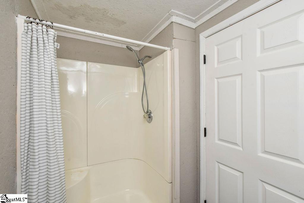 044 Hobby Lane Kinards, SC 29355