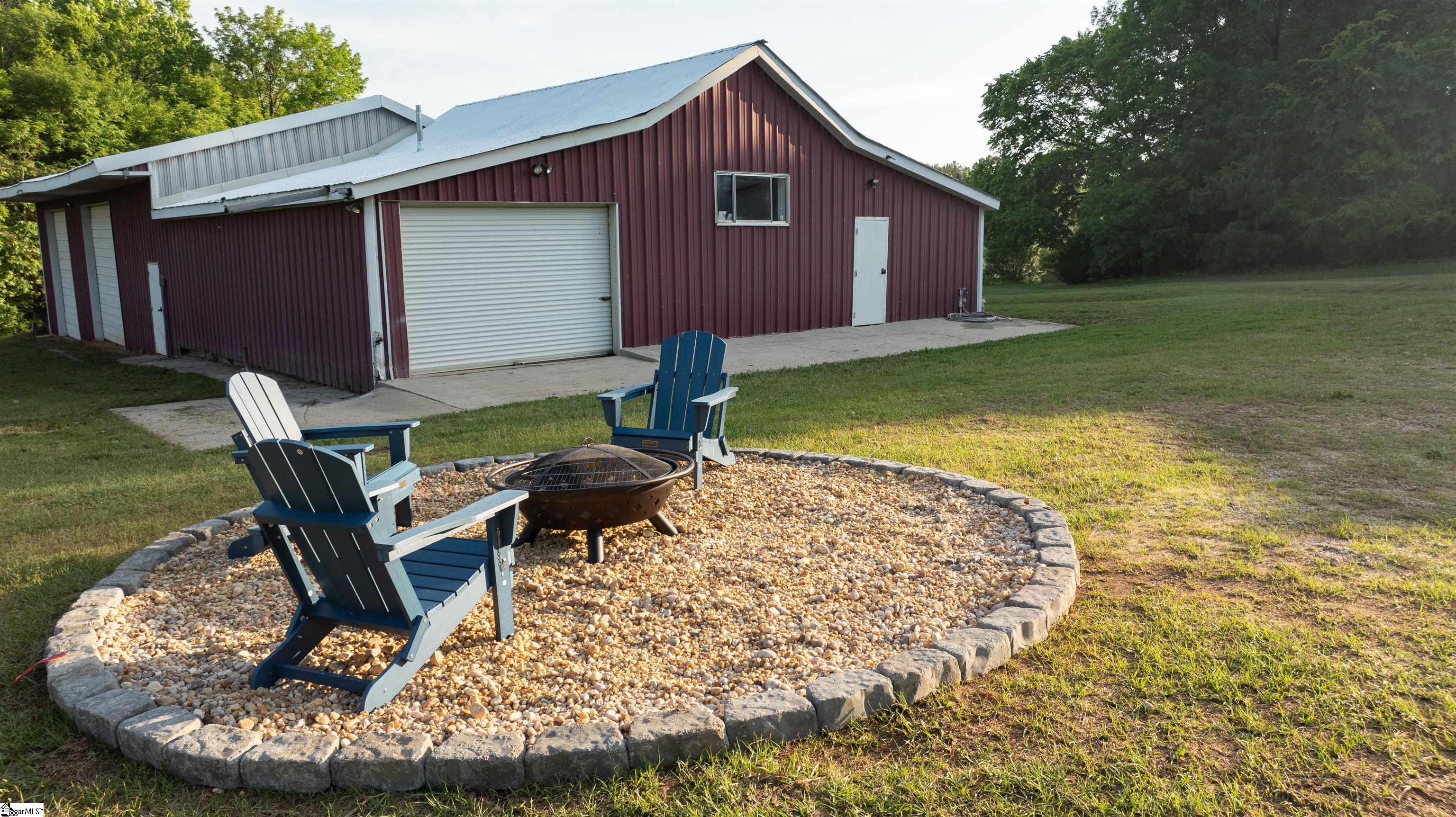 044 Hobby Lane Kinards, SC 29355