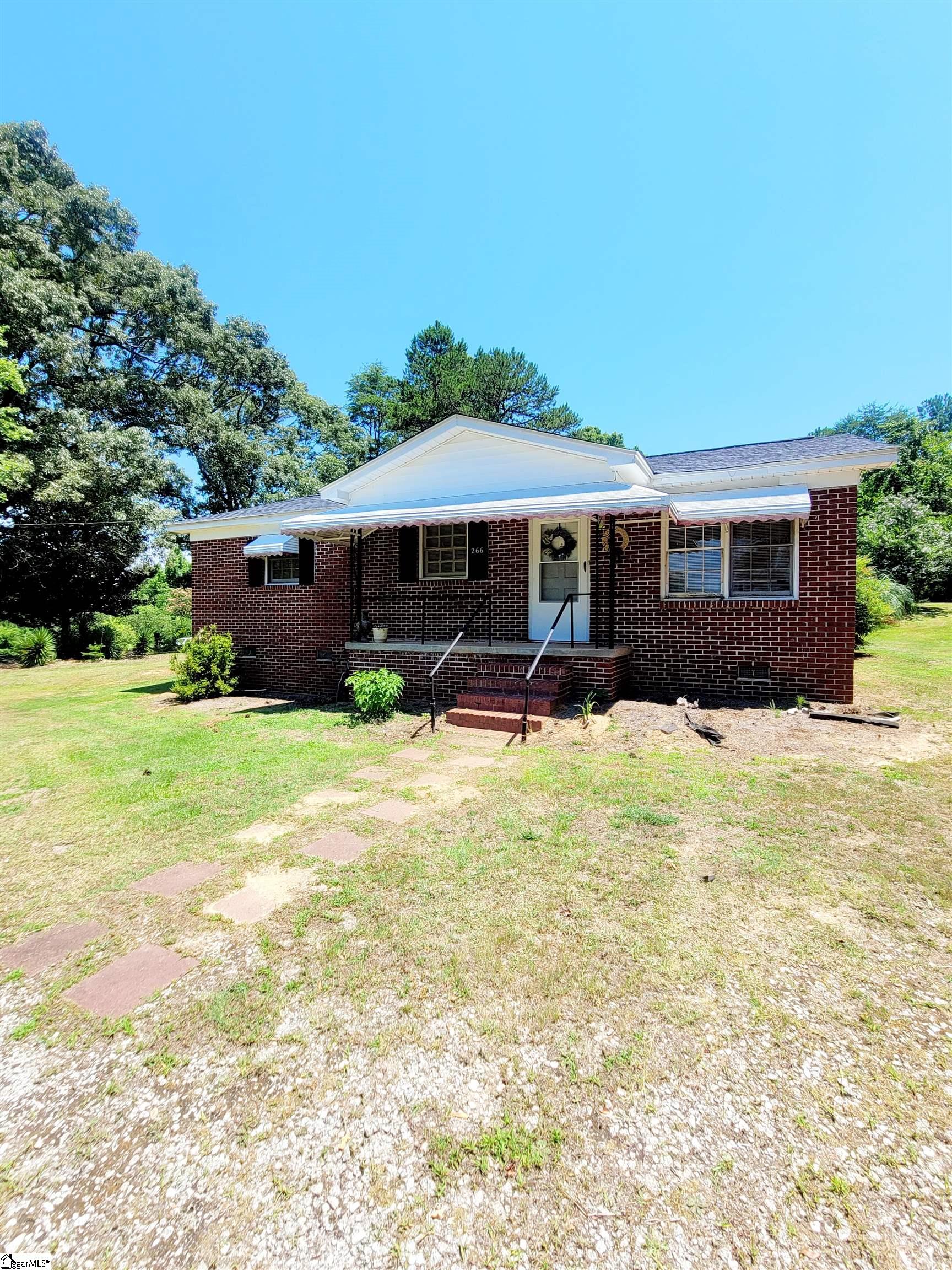 266 Eisontown Road Jonesville, SC 29353