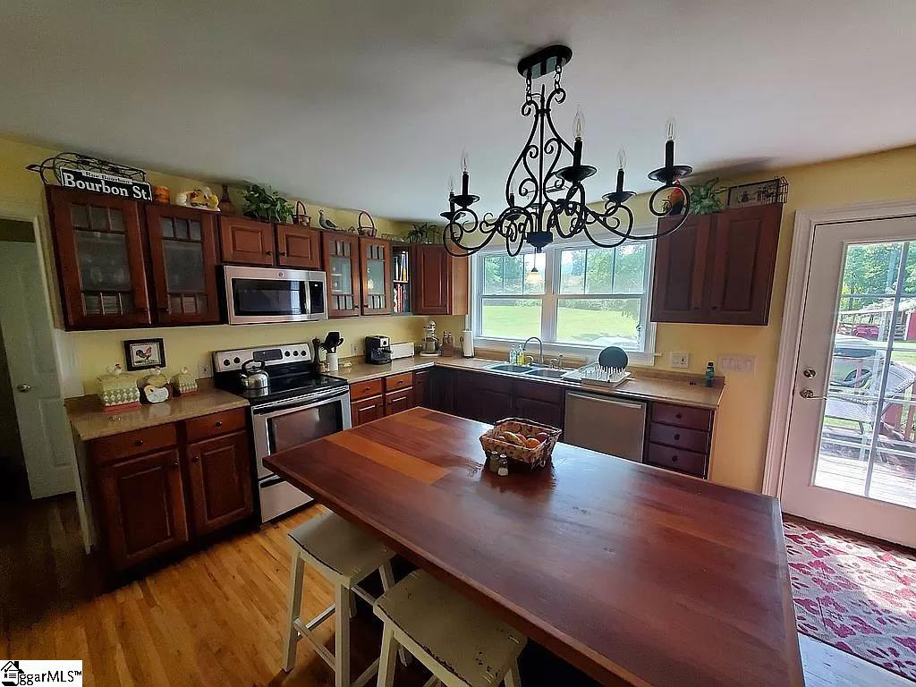 5705 State Park Road Travelers Rest, SC 29690