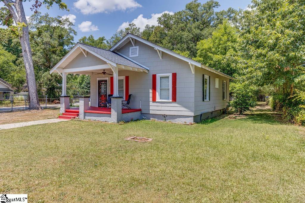 46 Peachtree Street Clinton, SC 29325